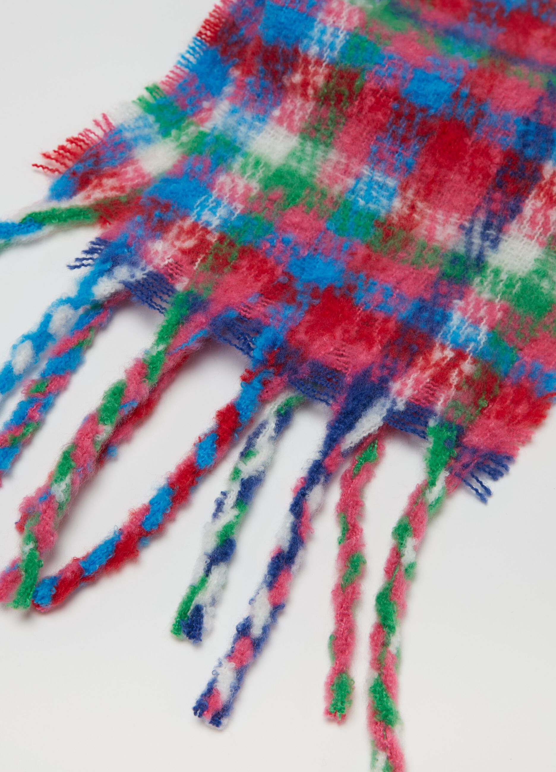 Multicoloured check scarf with fringing