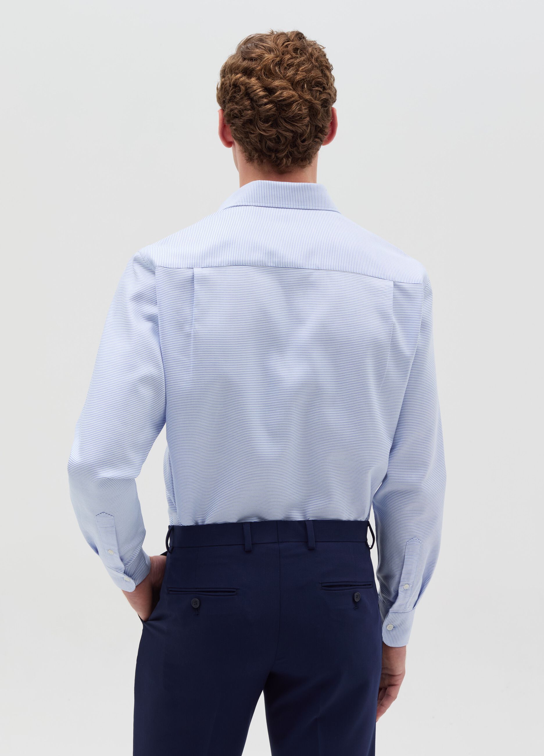 Regular-fit easy-iron shirt with micro pattern