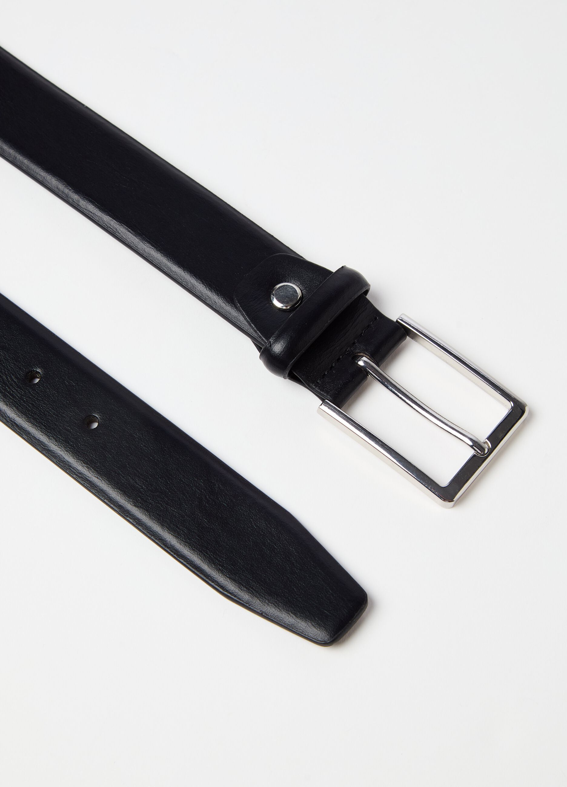 Solid colour belt with square buckle