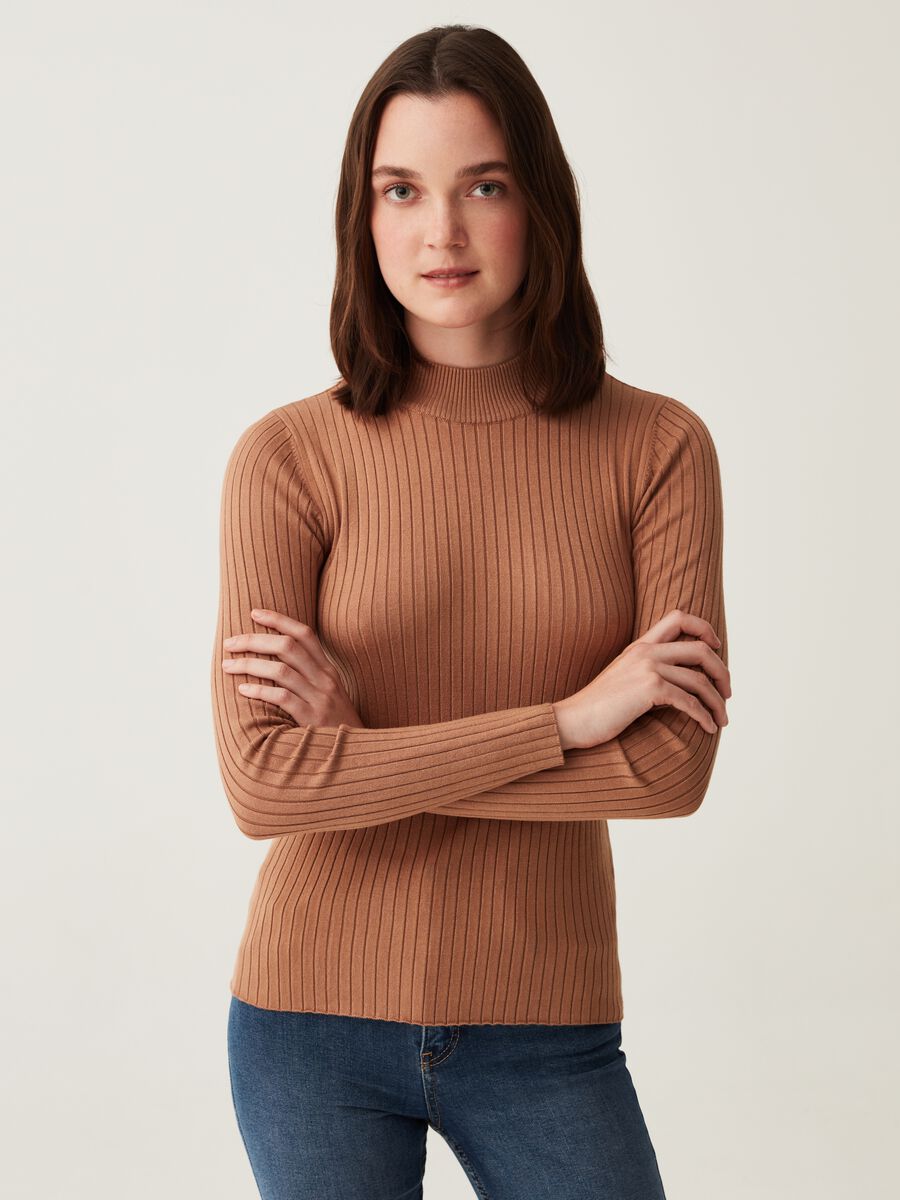 Mock neck pullover with flat ribbing_1