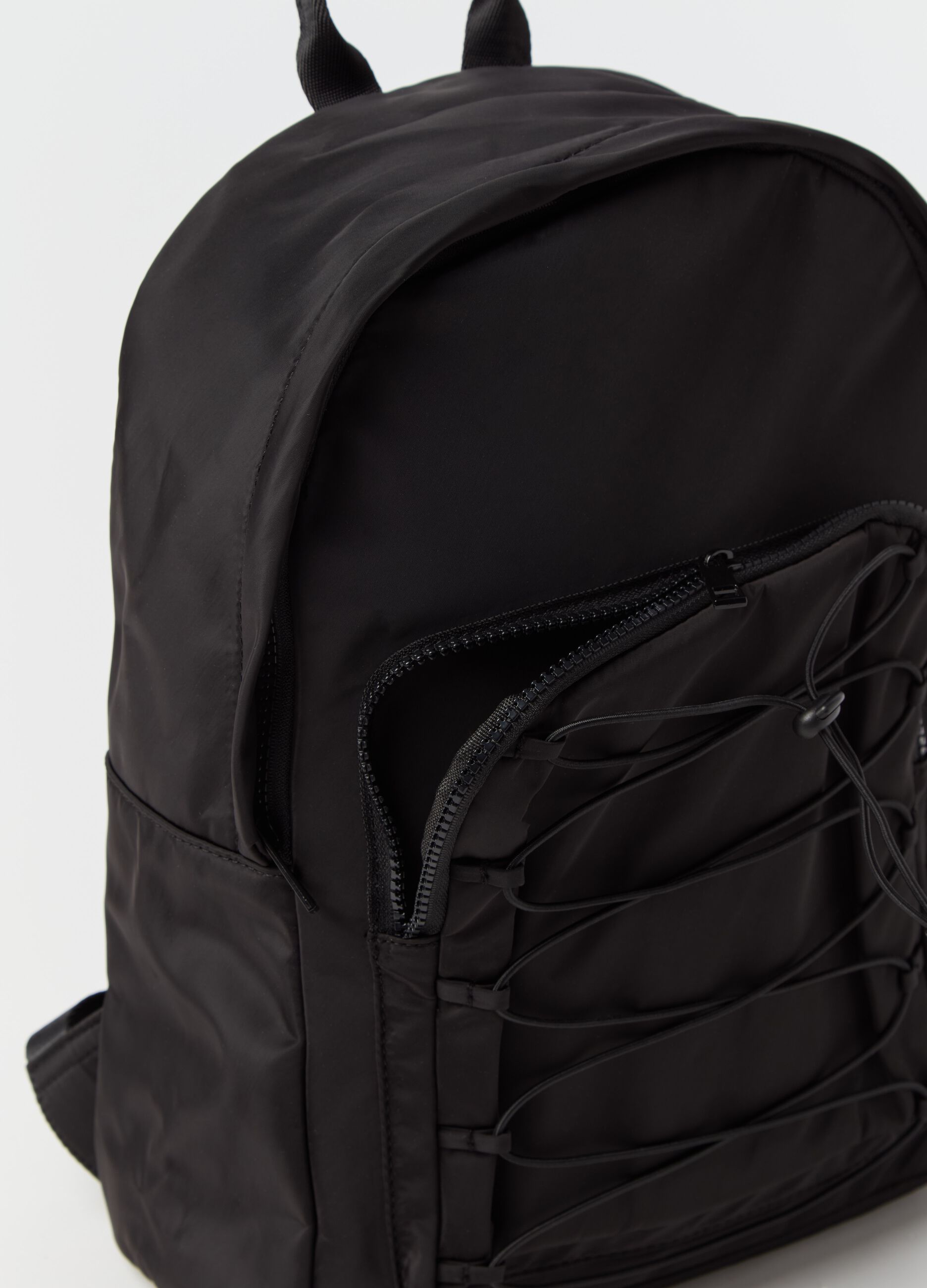 Nylon backpack with pocket