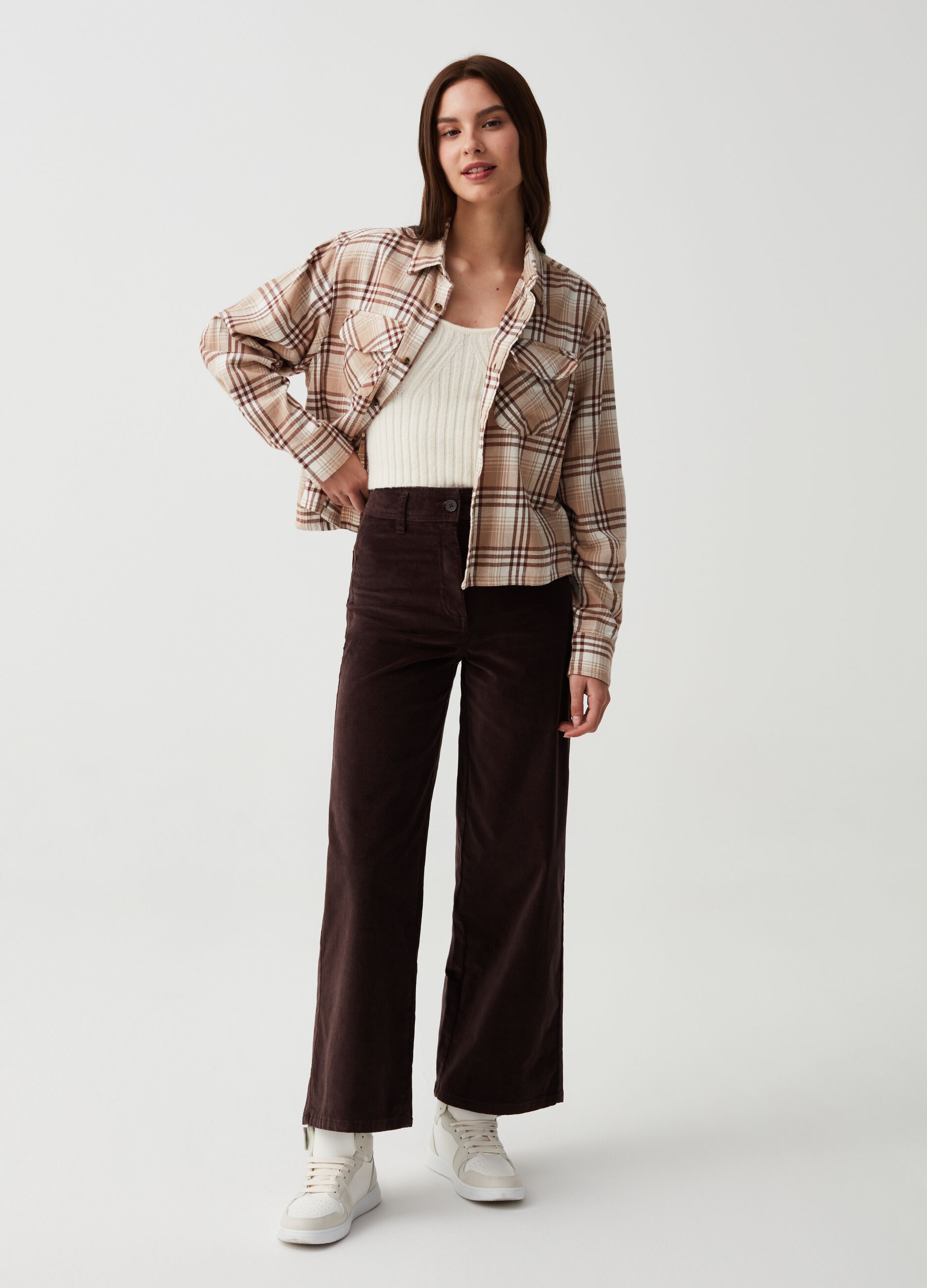 Wide-leg trousers in corduroy