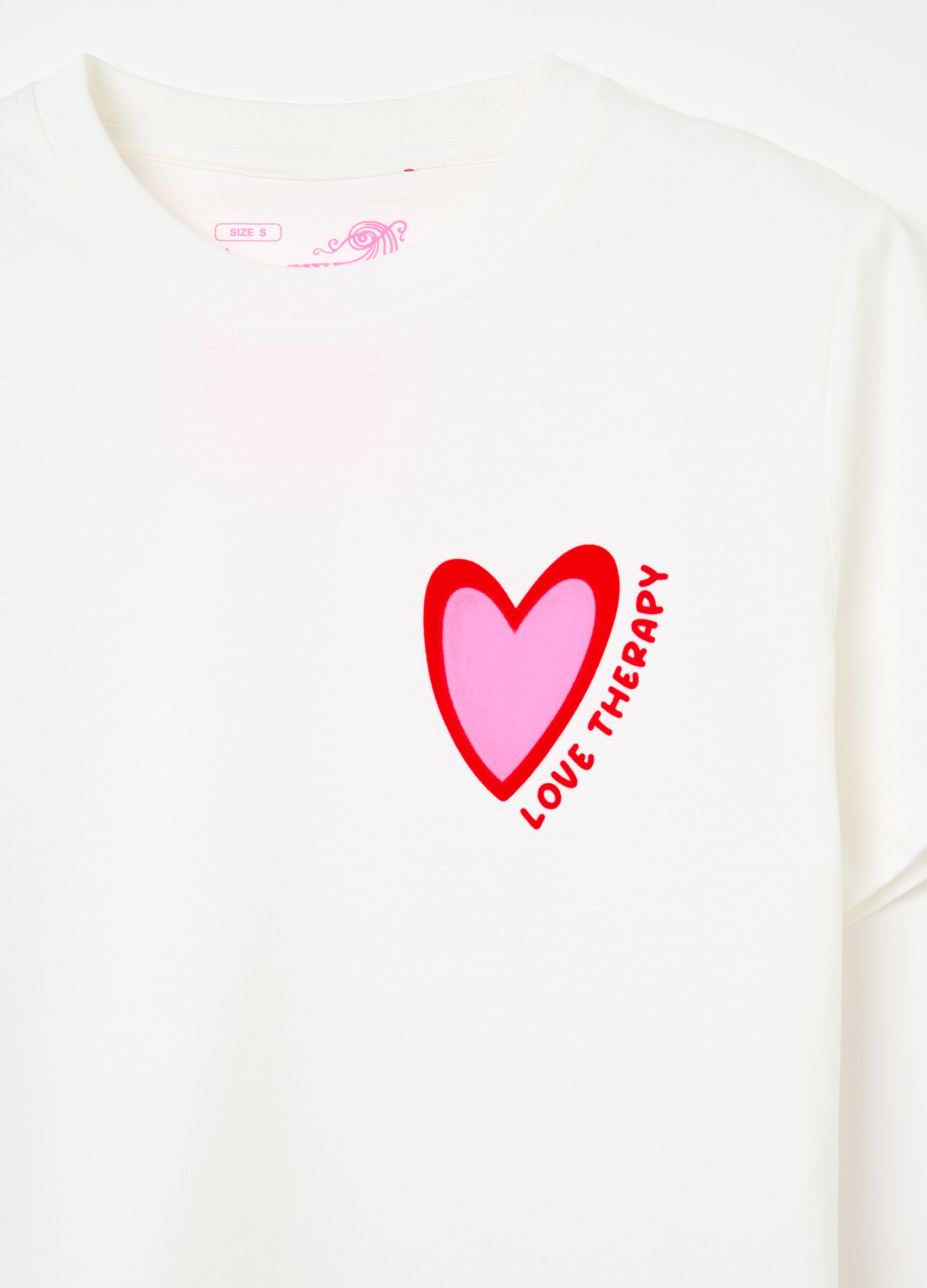 T-shirt with heart print