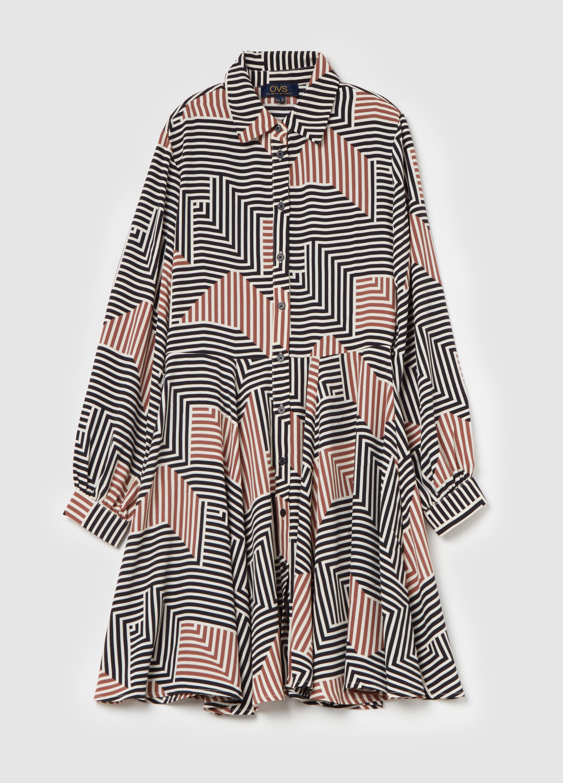 Short shirt dress with pattern