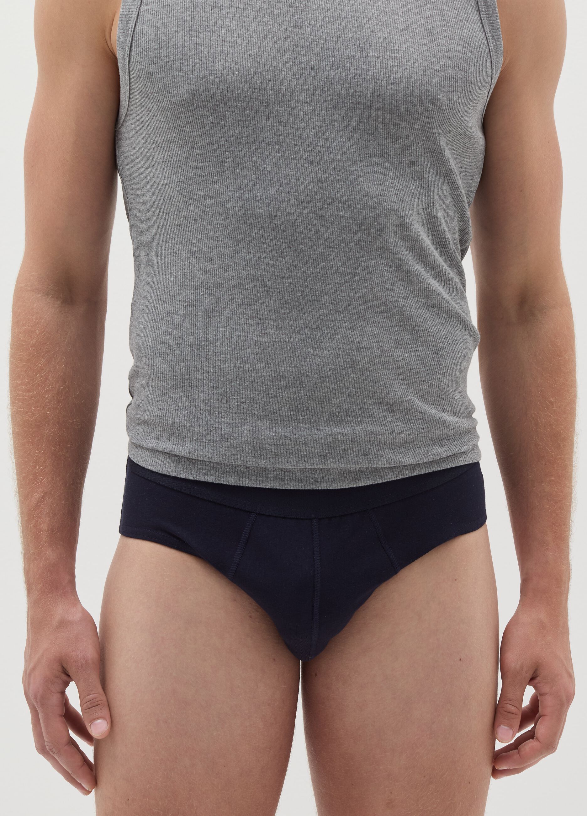 Three-pack briefs with external elastic