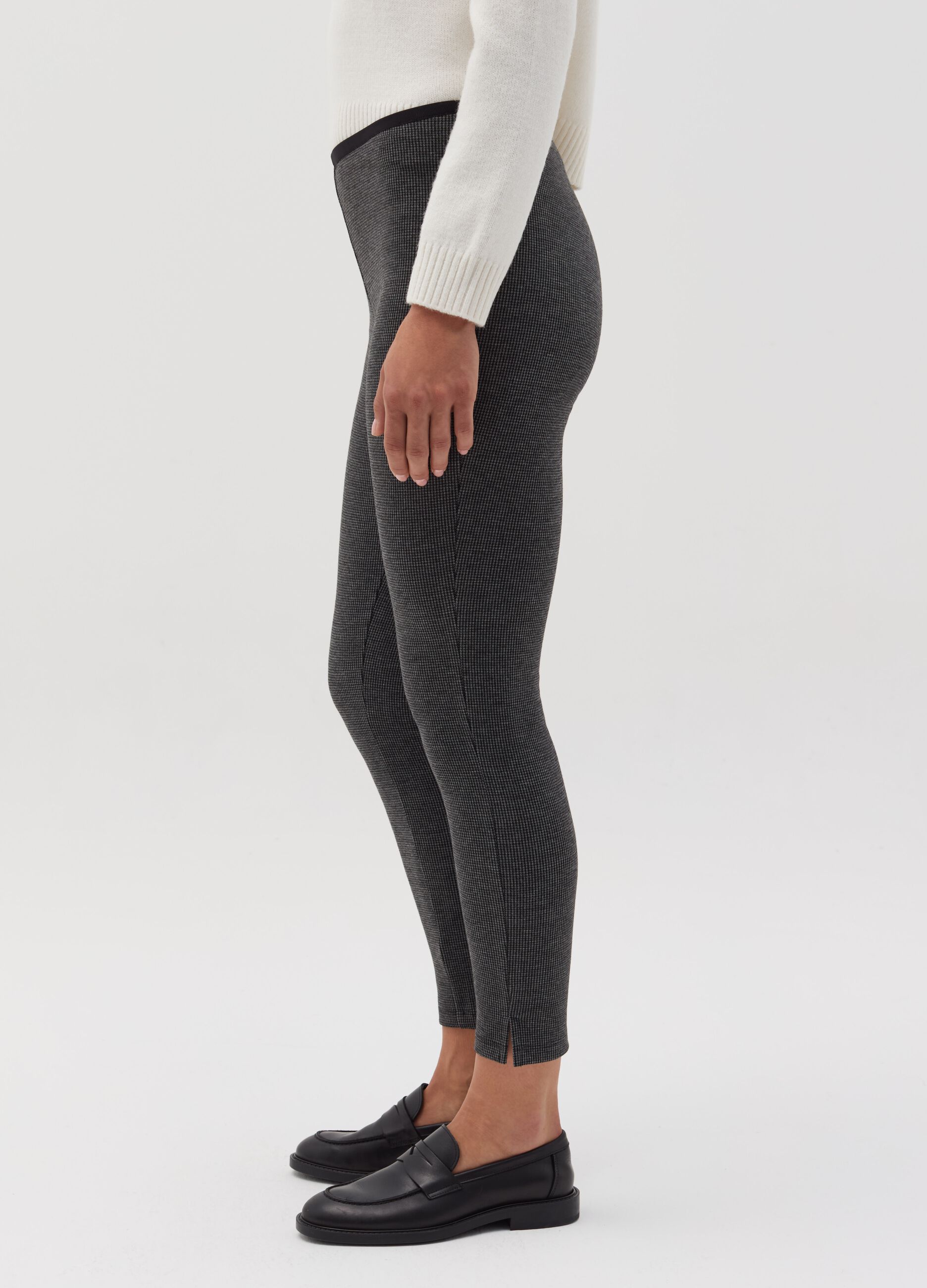 Leggings stretch con spacchetti