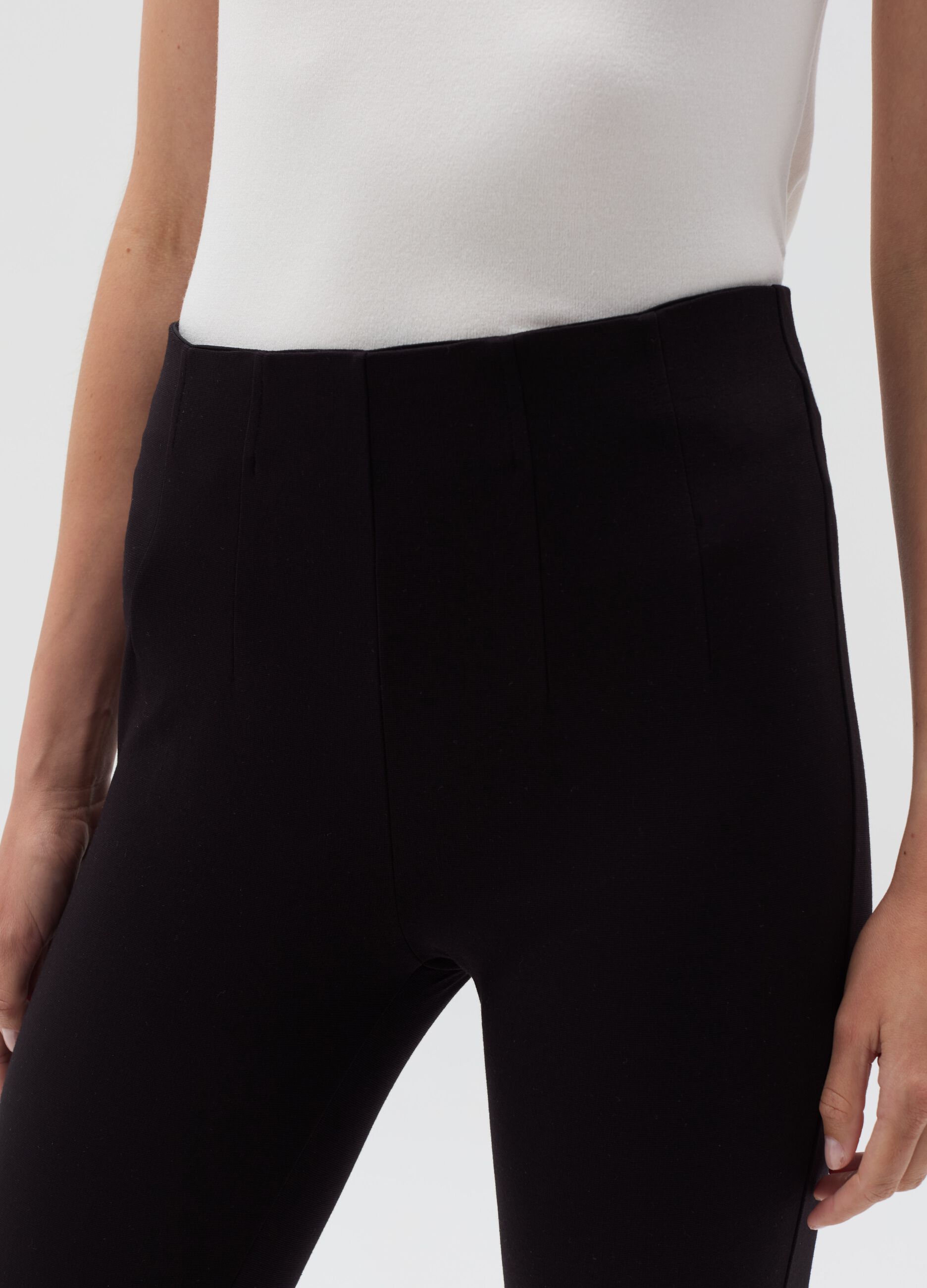 High-rise crop leggings with darts