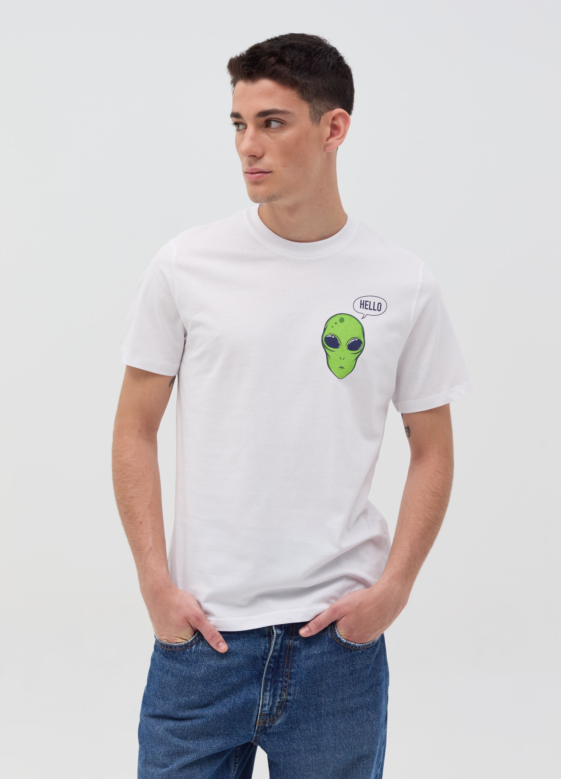 T-shirt with alien print