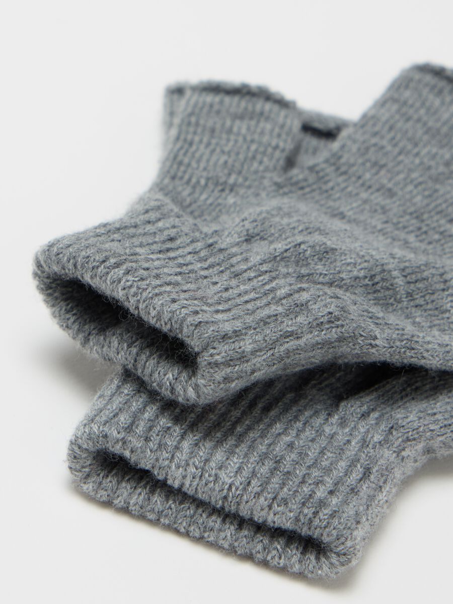 Knitted half-finger gloves_2