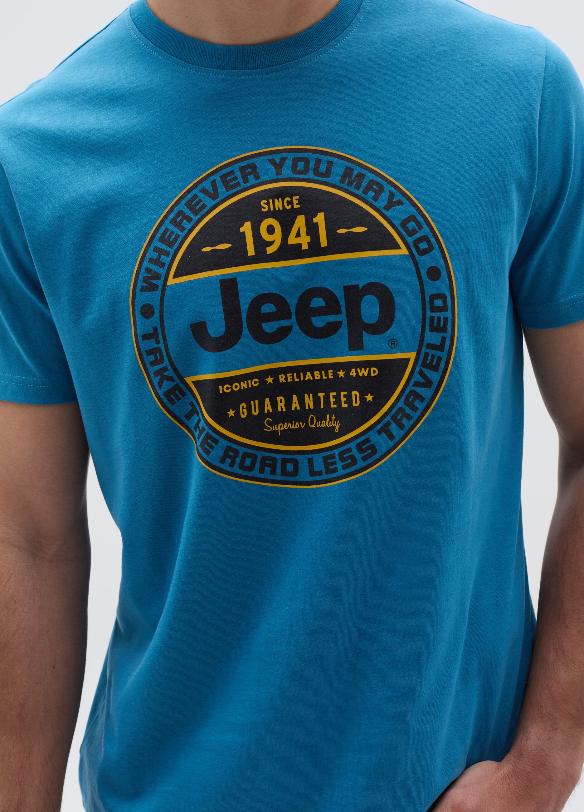 T-shirt with Jeep print and round neck
