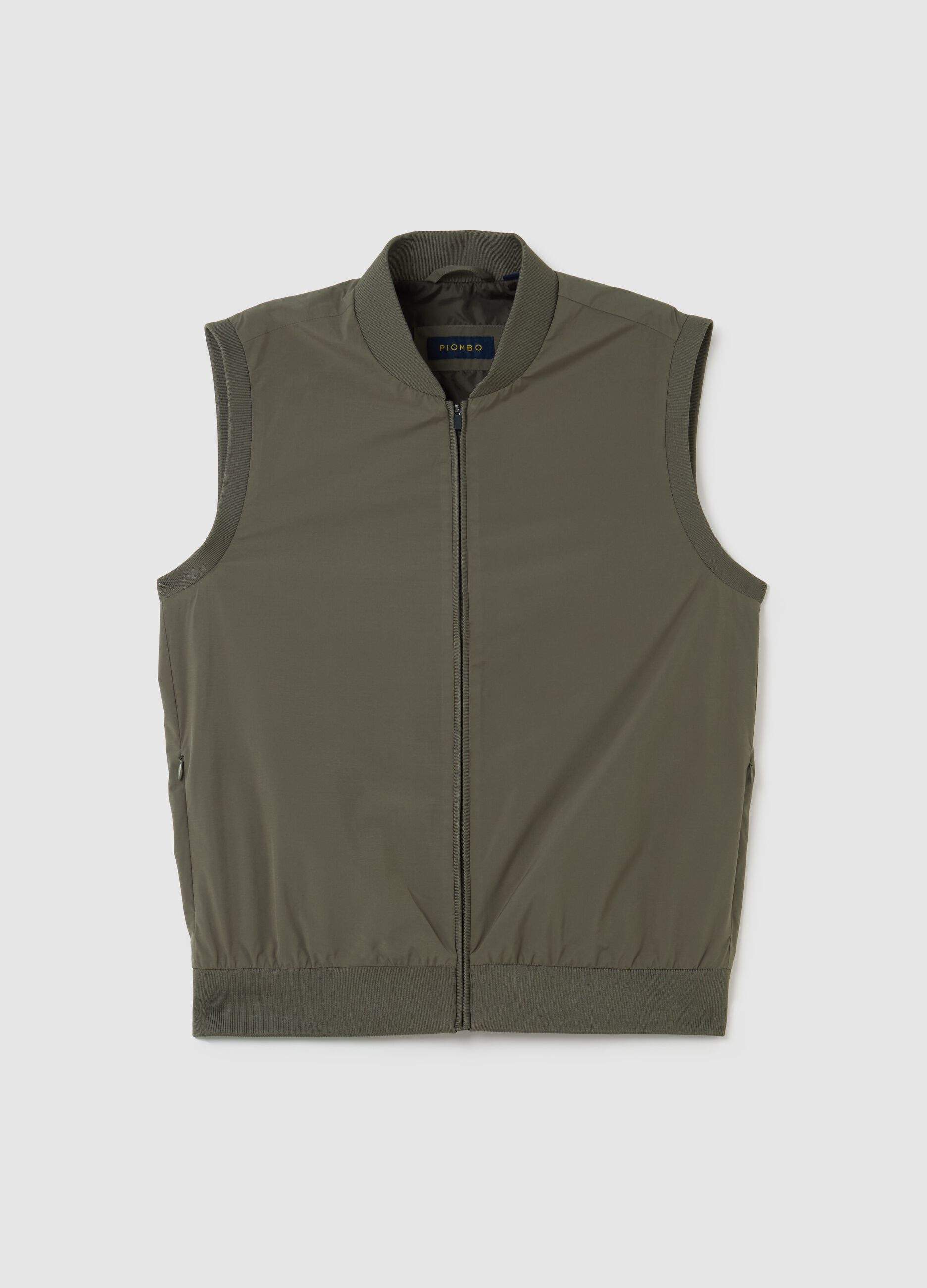 Contemporary gilet in technical fabric