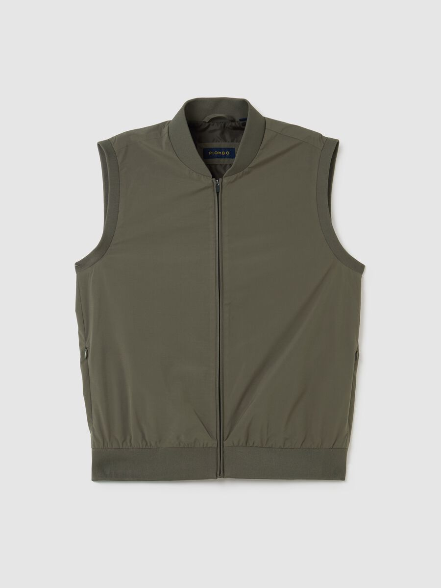 Contemporary gilet in technical fabric_0