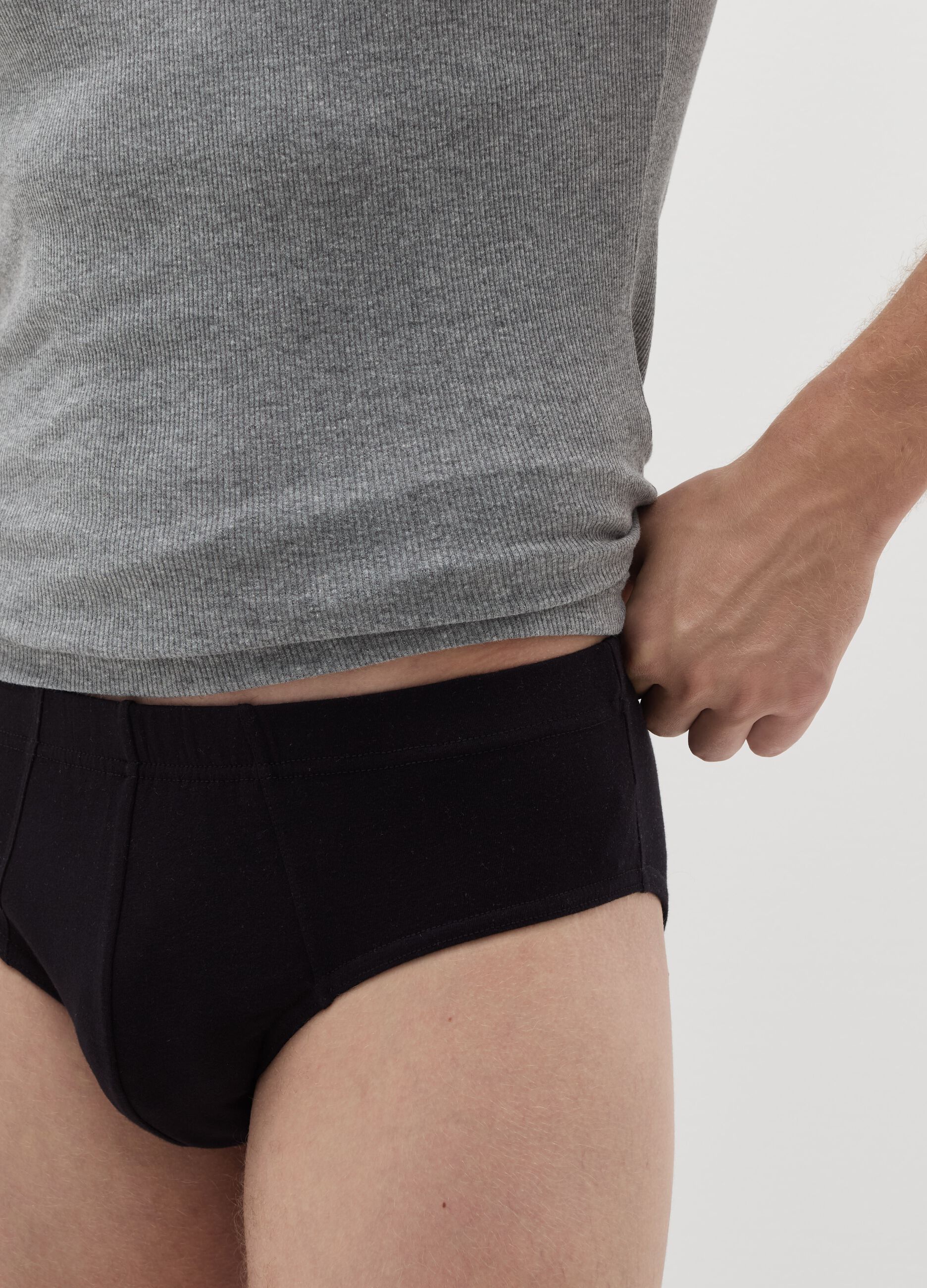 Three-pack briefs in stretch organic cotton