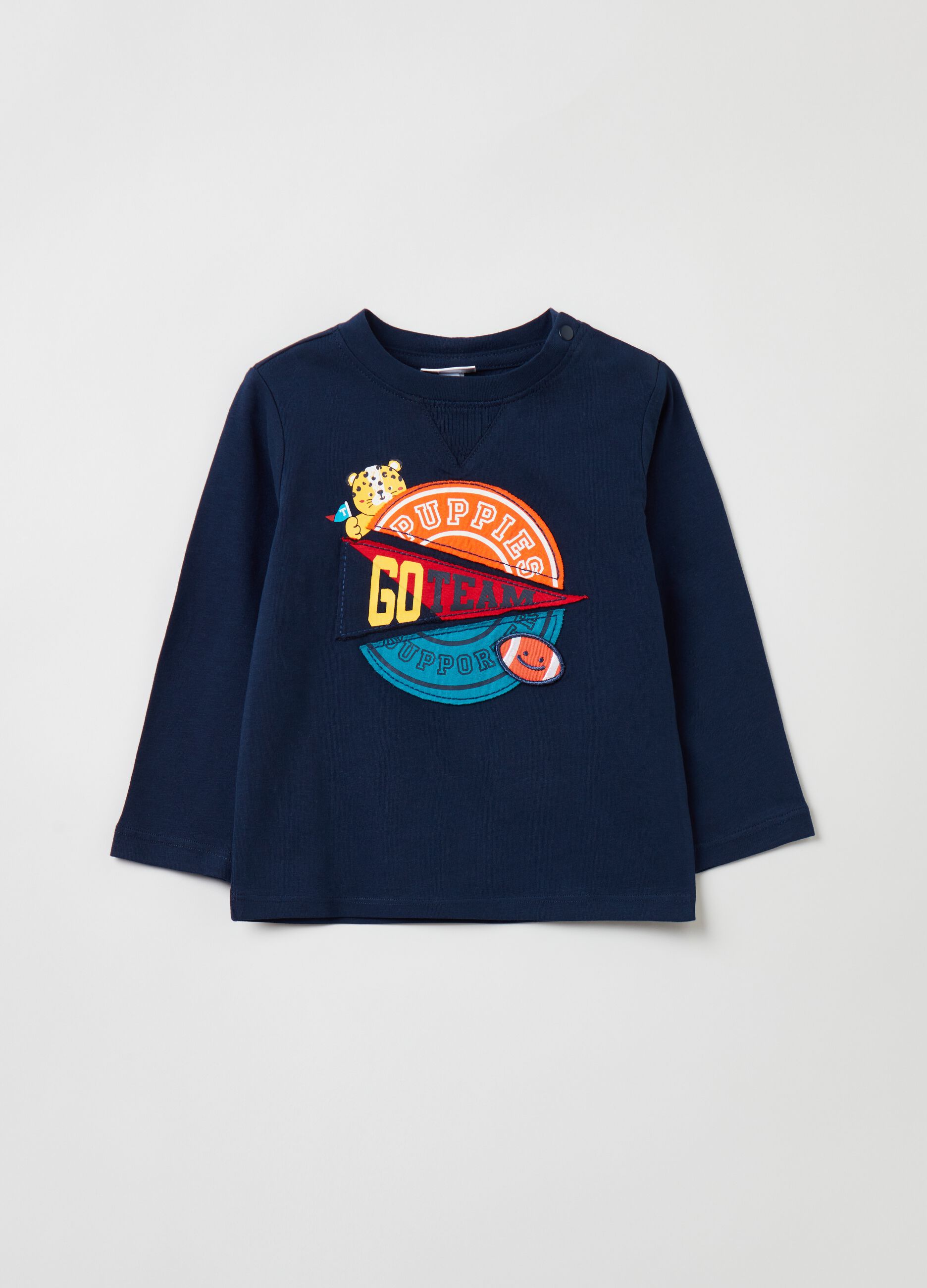 Long-sleeved T-shirt with patch