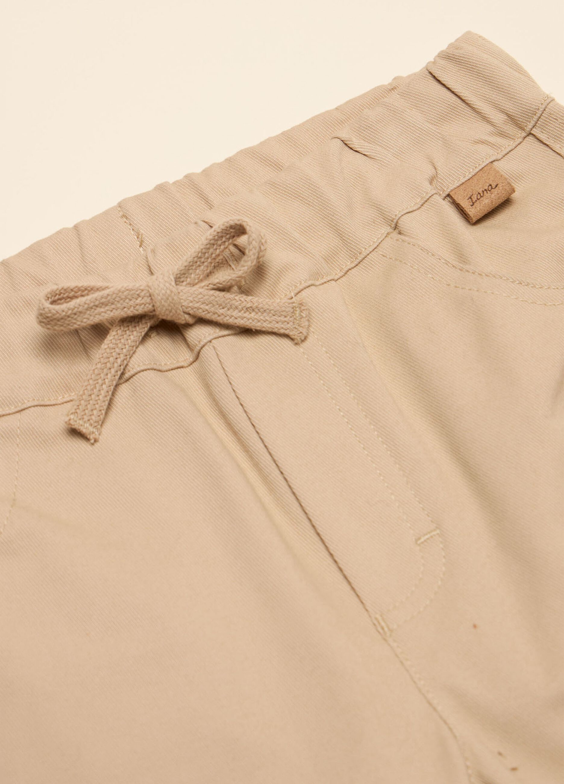 Pantaloni in twill di cotone stretch