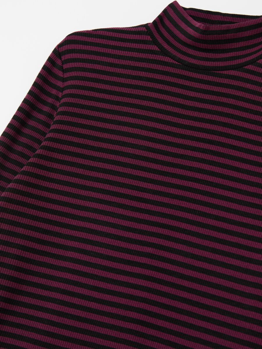 Striped T-shirt with mock neck_5