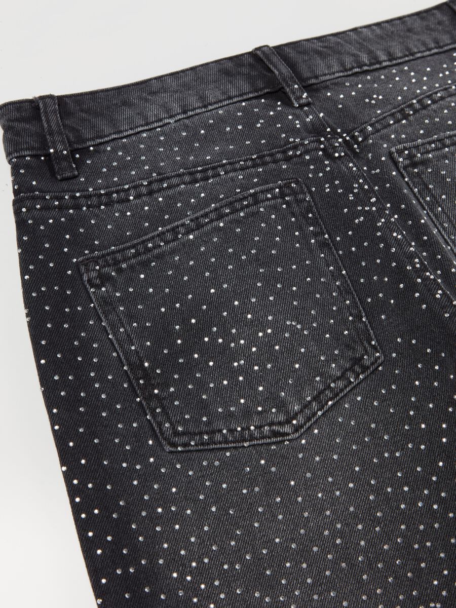 Straight-fit jeans with all-over diamantés_5