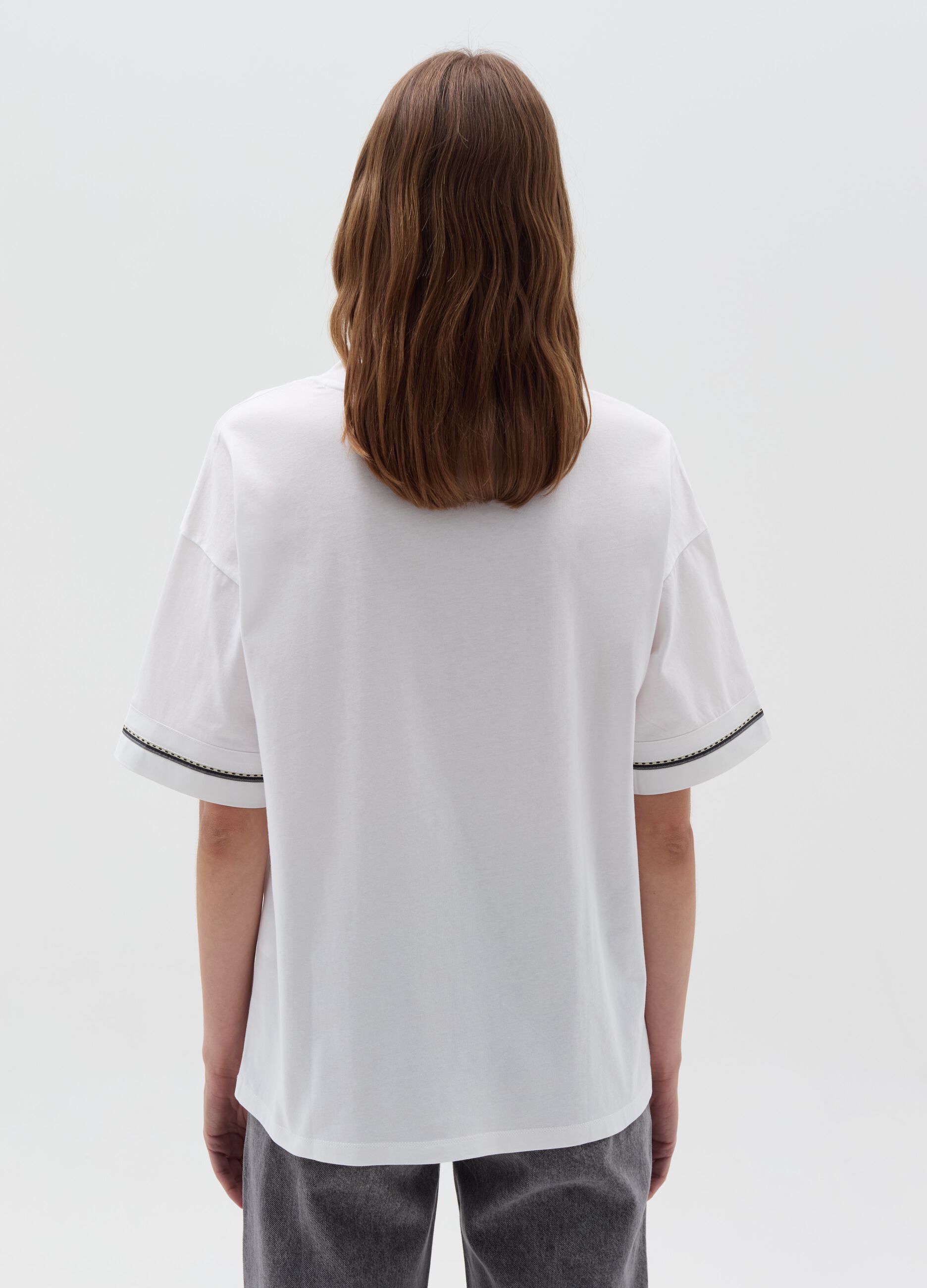 Oversized T-shirt with contrasting inserts