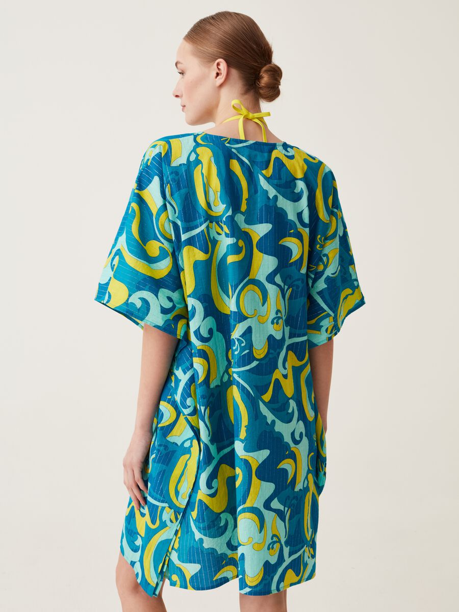Beach cover-up poncho with all-over print_2