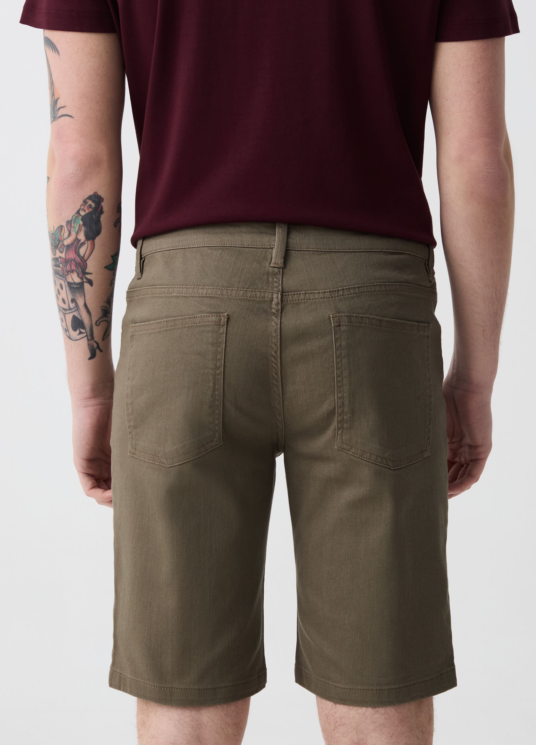 Five-pocket stretch cotton Bermuda shorts