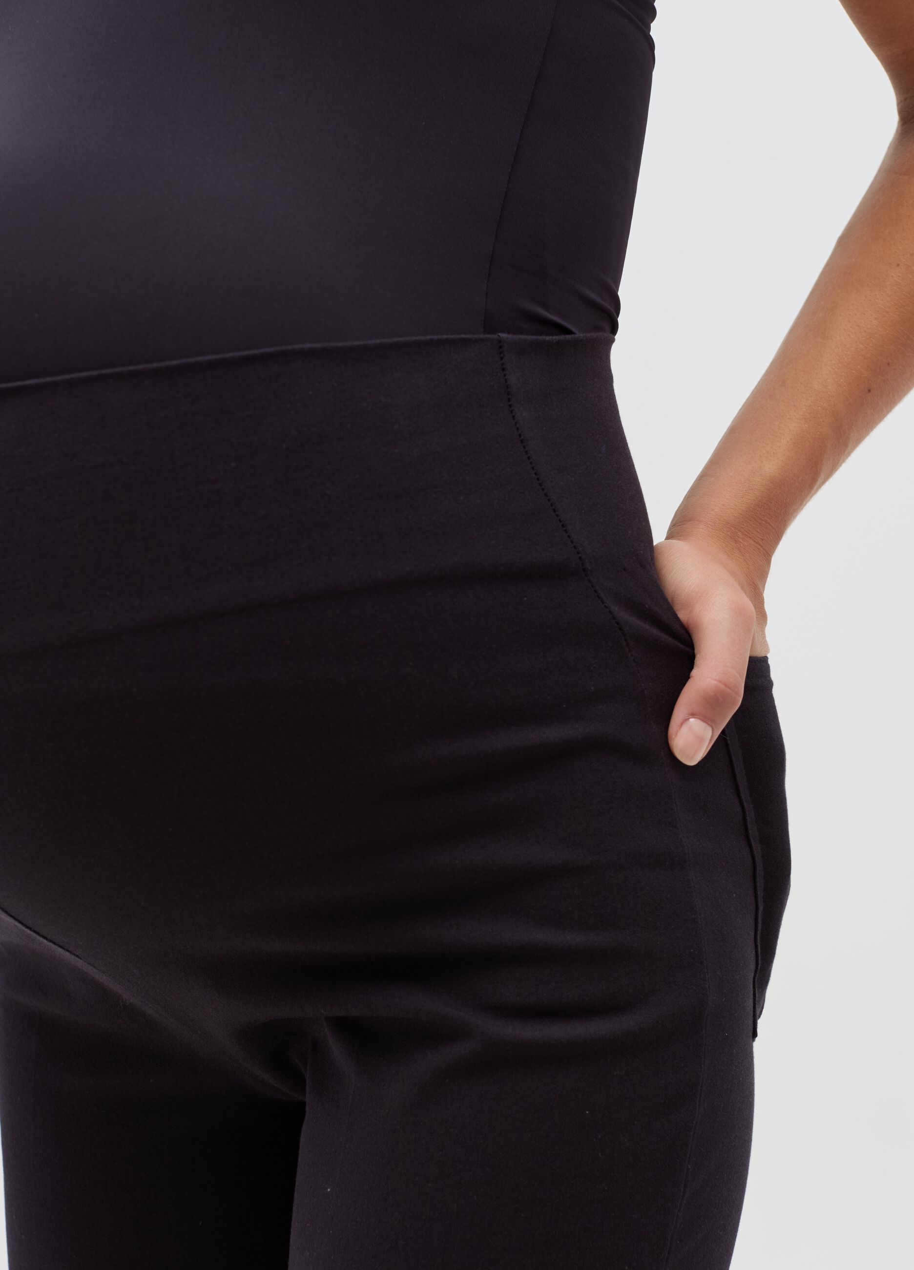 Stretch maternity trousers