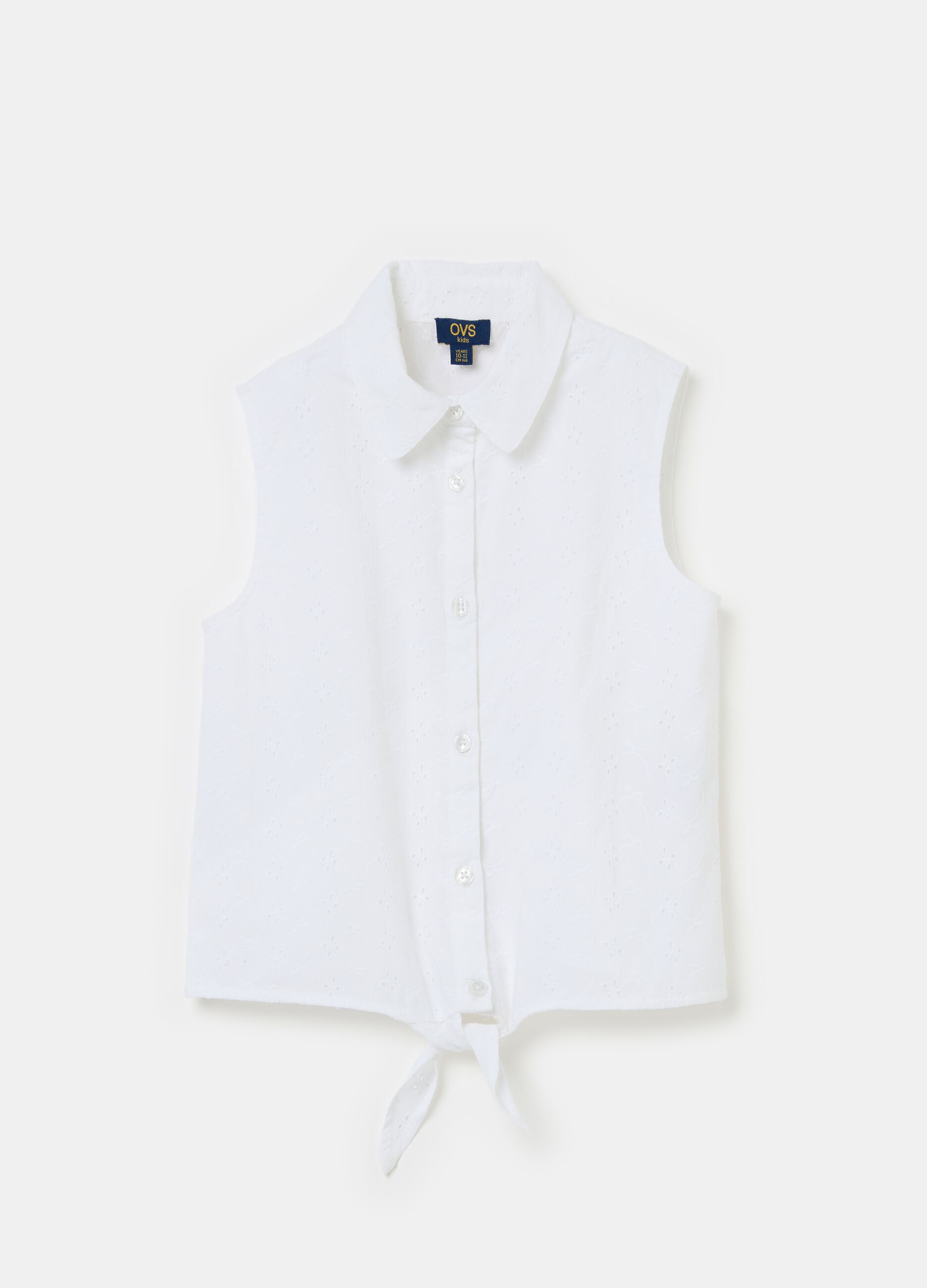 Sleeveless shirt in broderie anglaise with knot