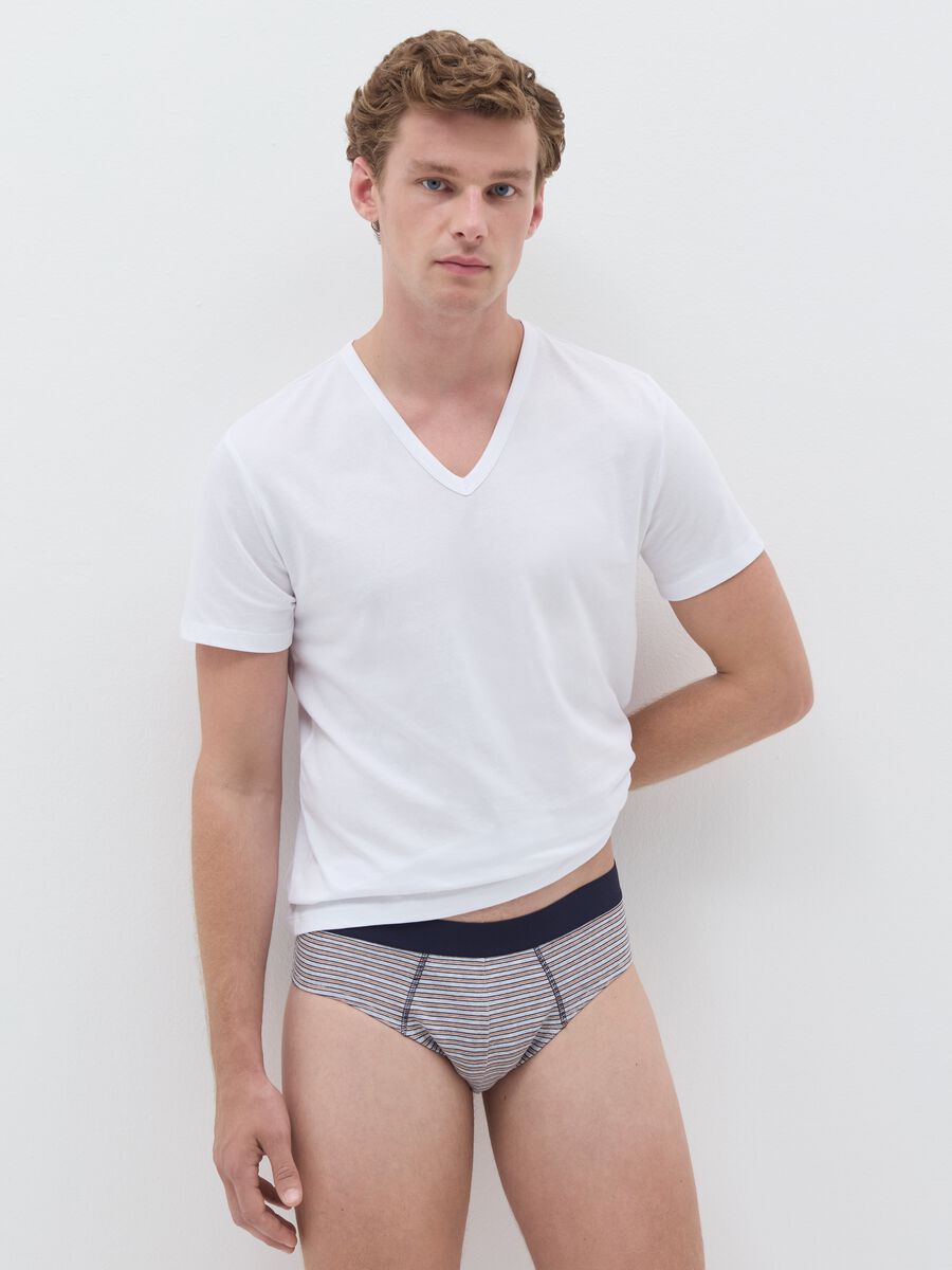 Three-pack patterned briefs in stretch organic cotton_2