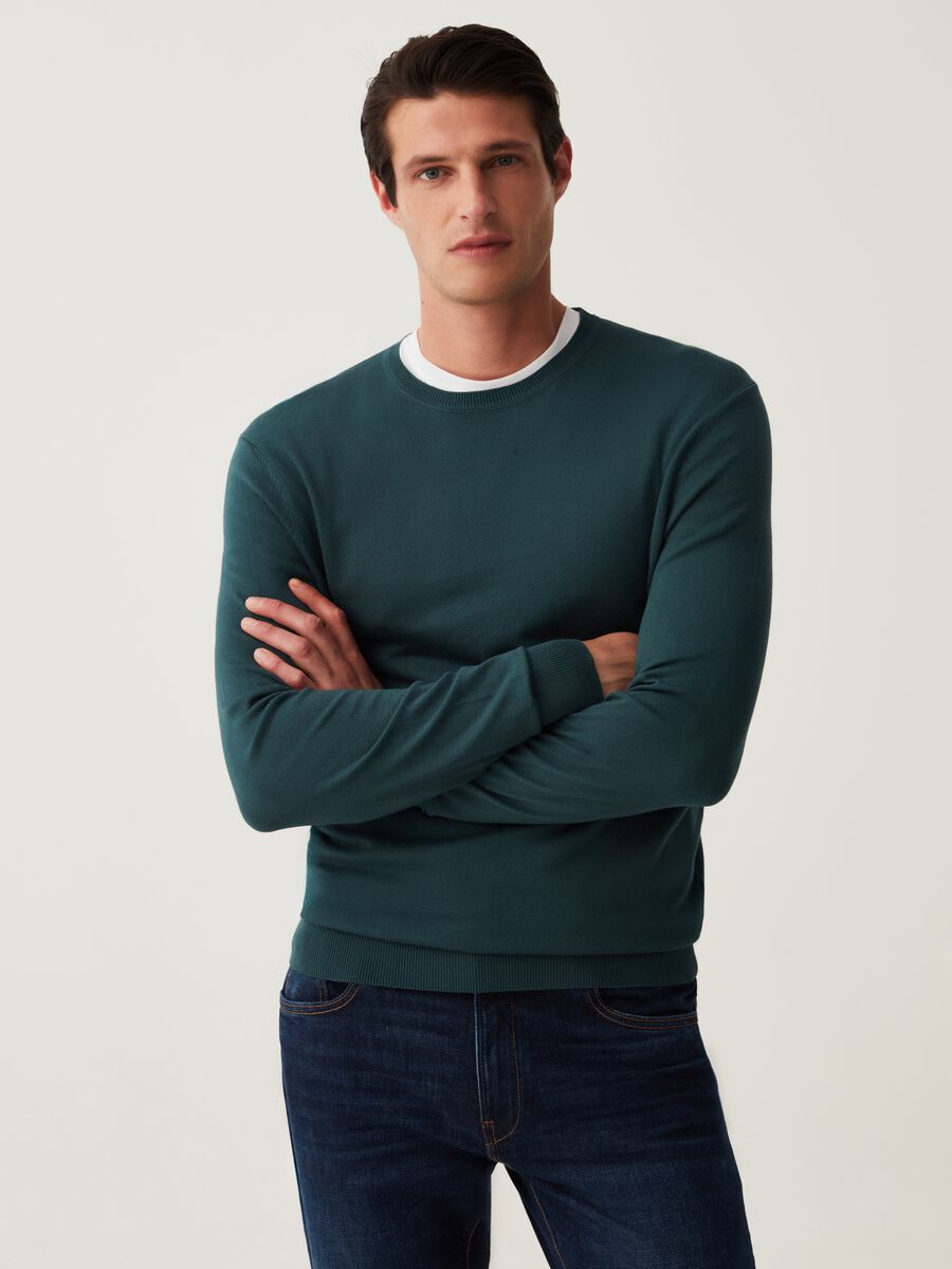 Round neck pullover_0