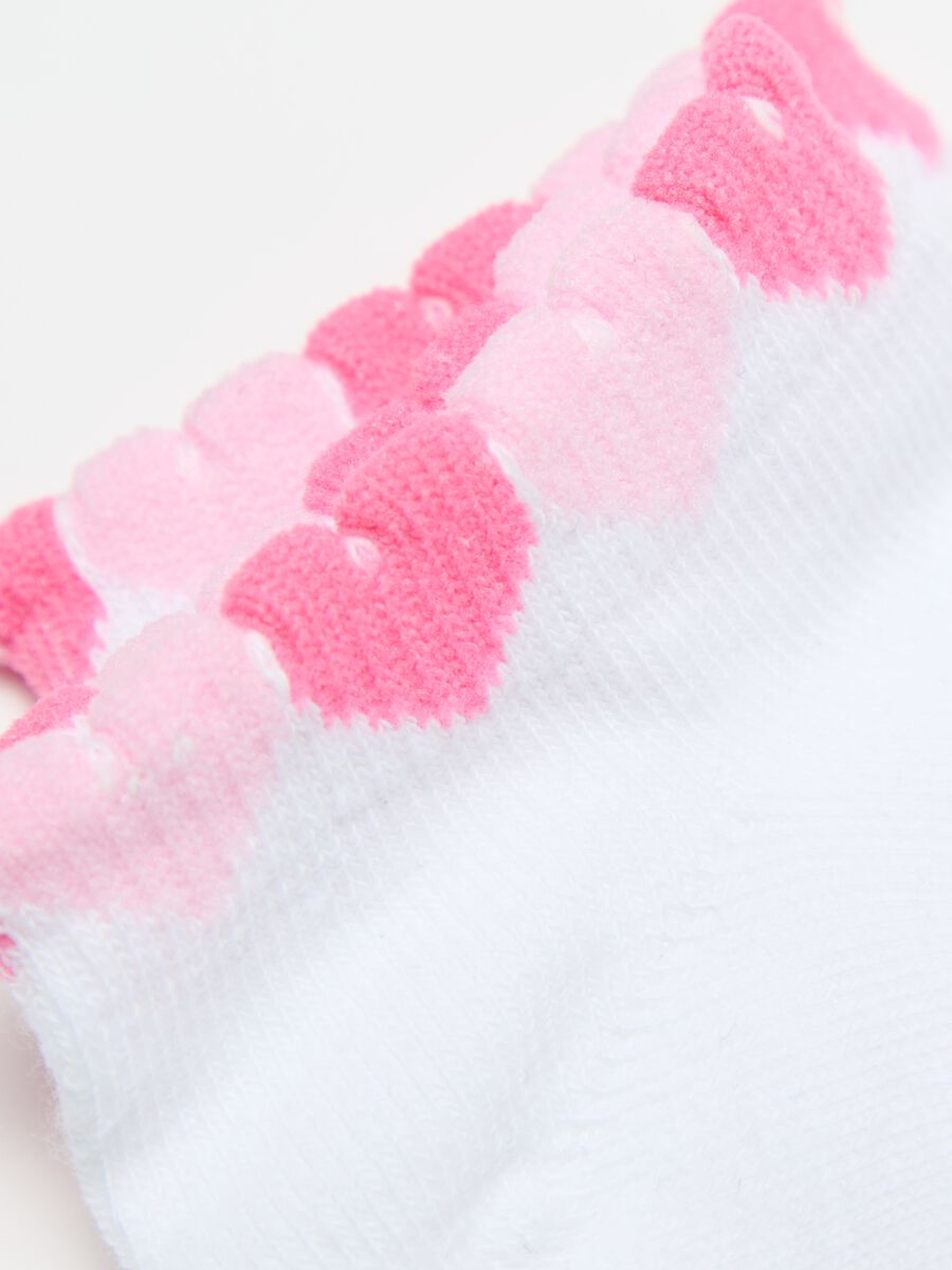 Five-pair pack short socks with small hearts design_2