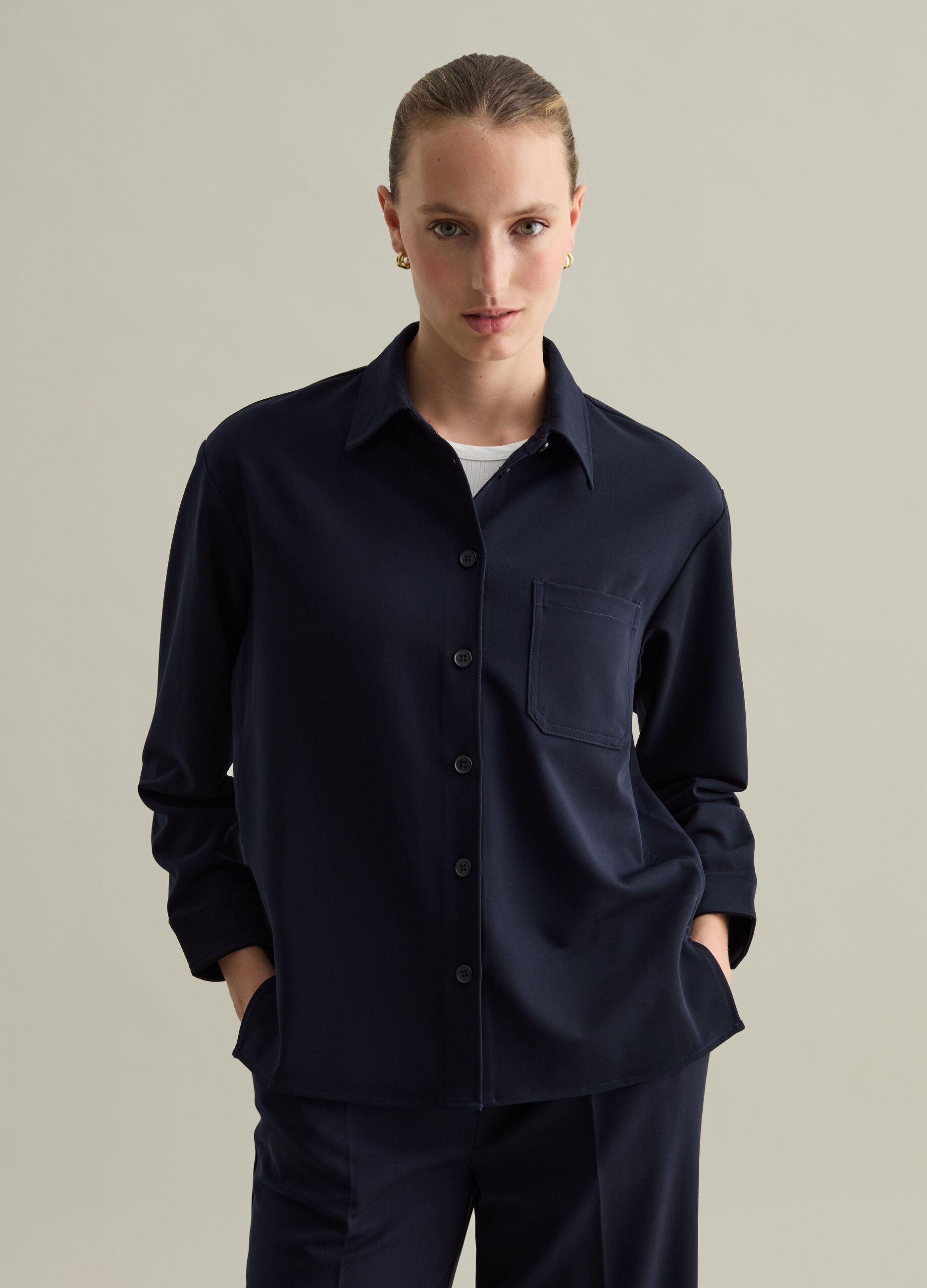 Contemporary shirt with pocket