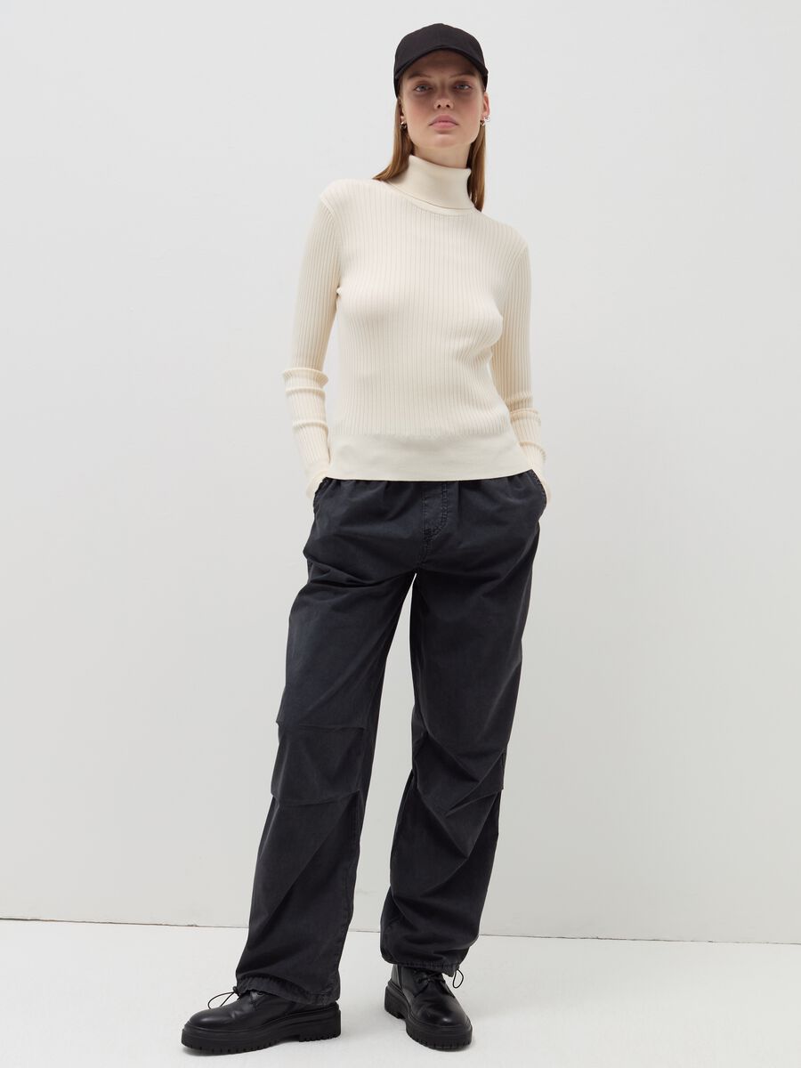 Turtleneck pullover with flat ribbing_0