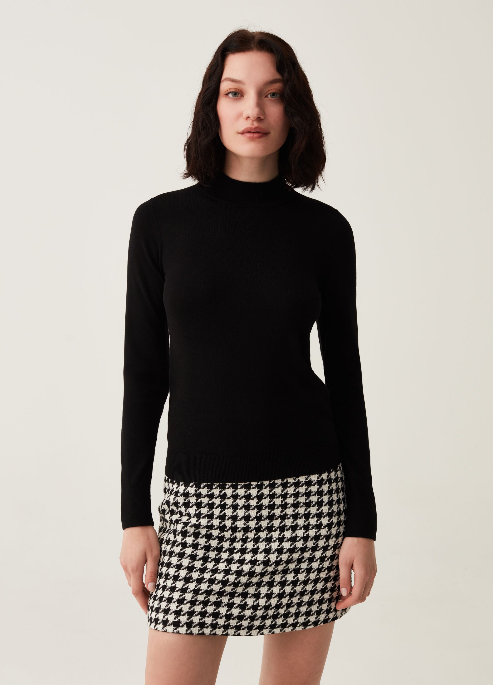 Long-sleeved top with mock neck