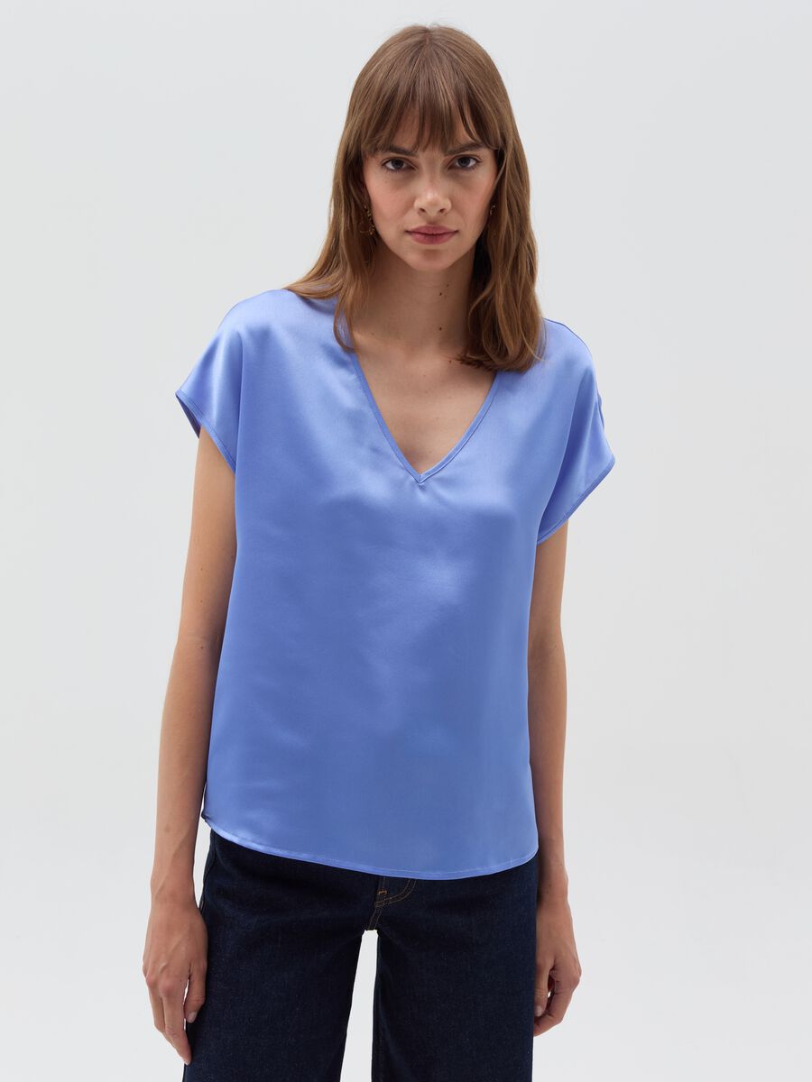 Satin blouse with V neck_0