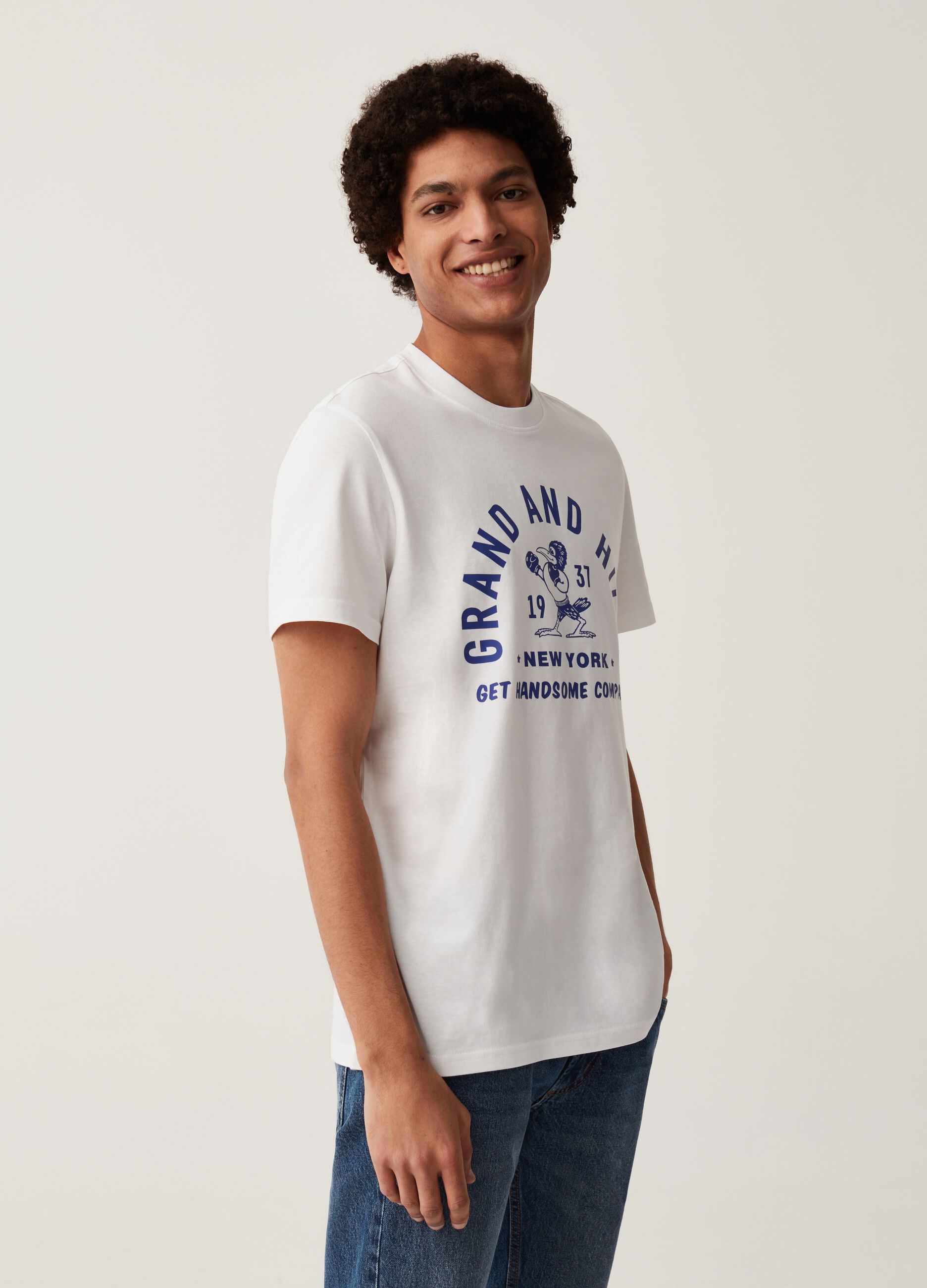 Round-neck T-shirt with Grand&Hills print