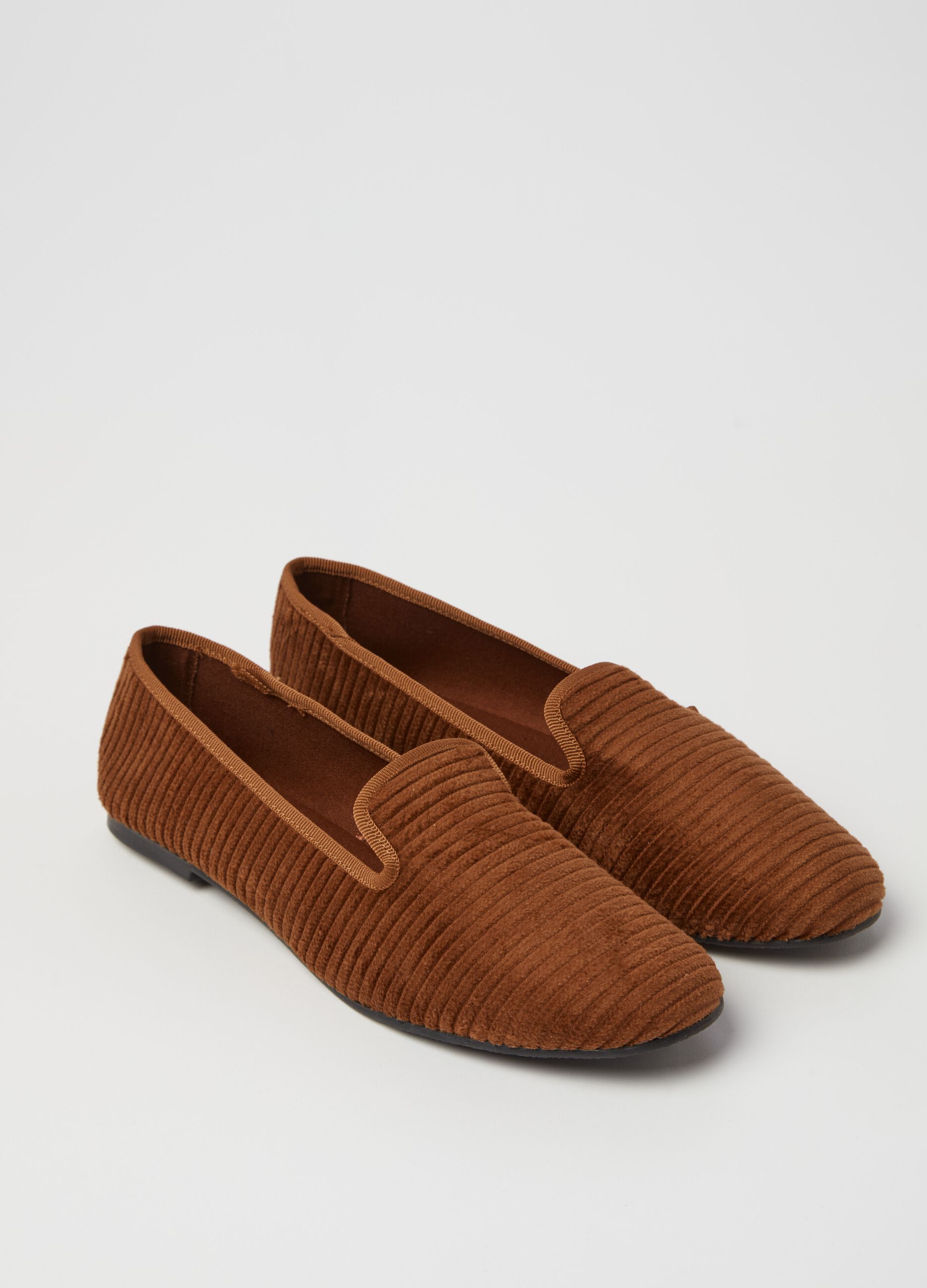 Corduroy slipper shoes