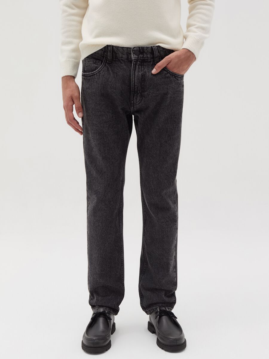 Slim-fit acid-wash jeans_1