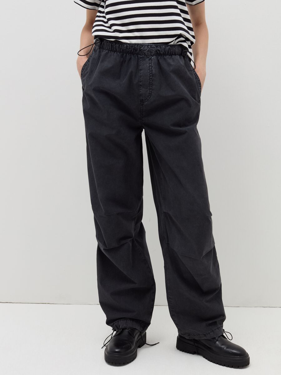 Cotton parachute trousers_1