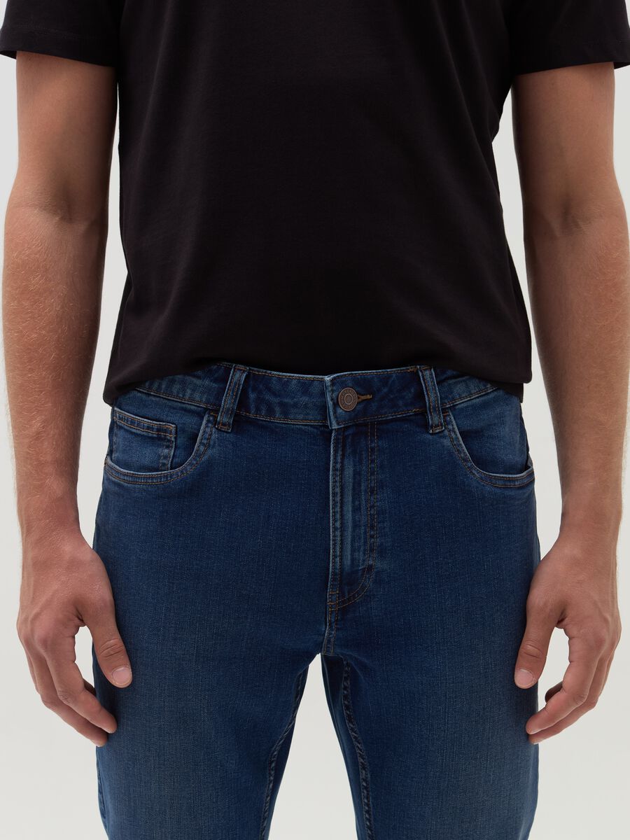 Regular-fit jeans with five pockets_3