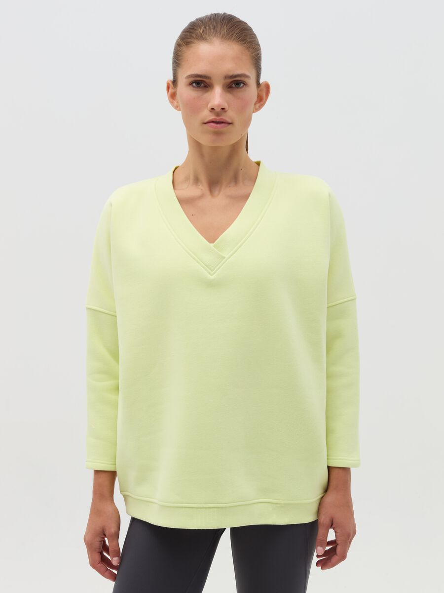 Sweatshirt with V neck_1