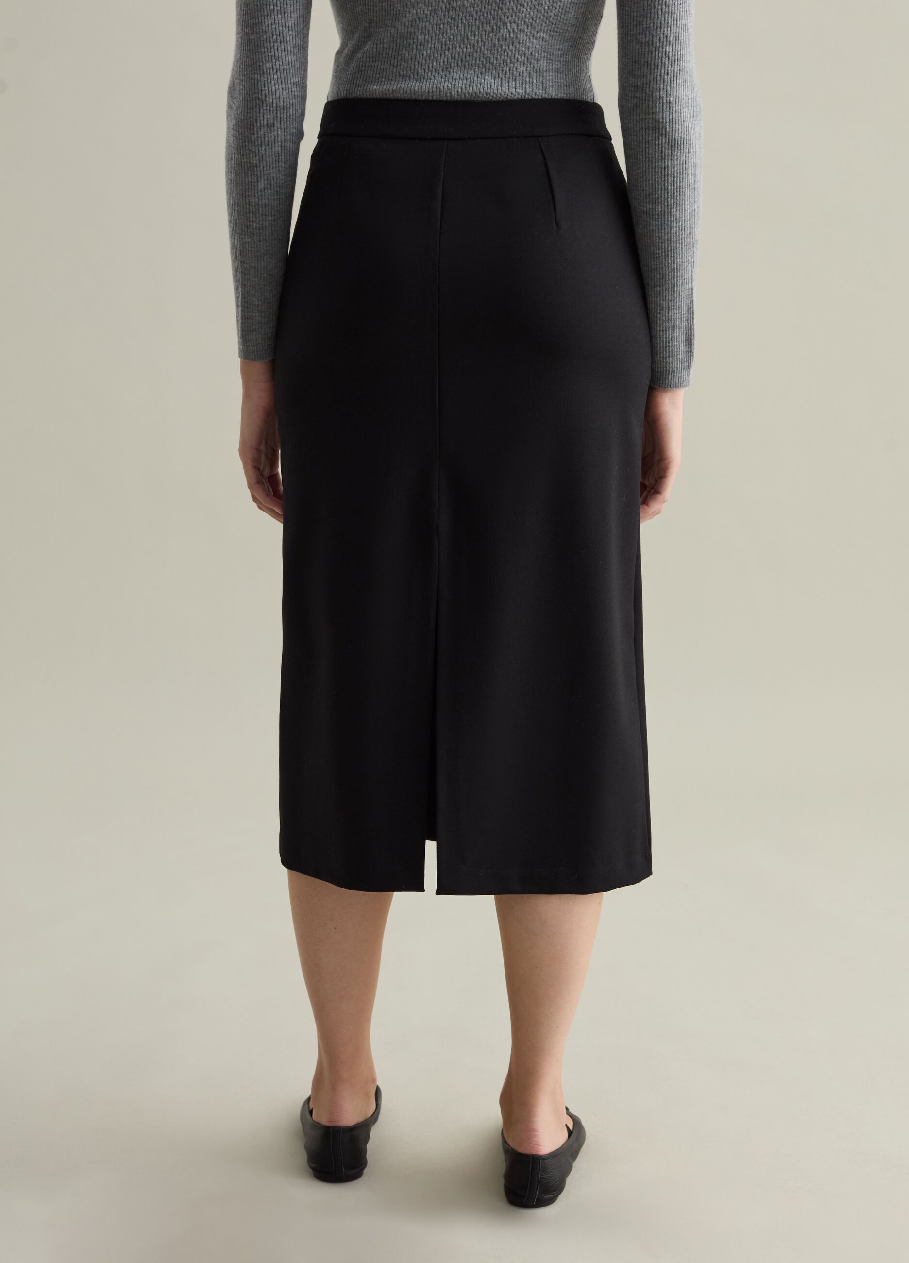 Contemporary midi skirt with split