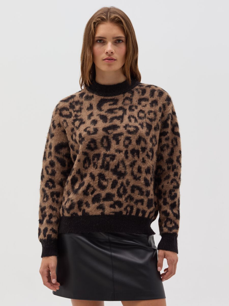 Pullover con motivo animalier_1