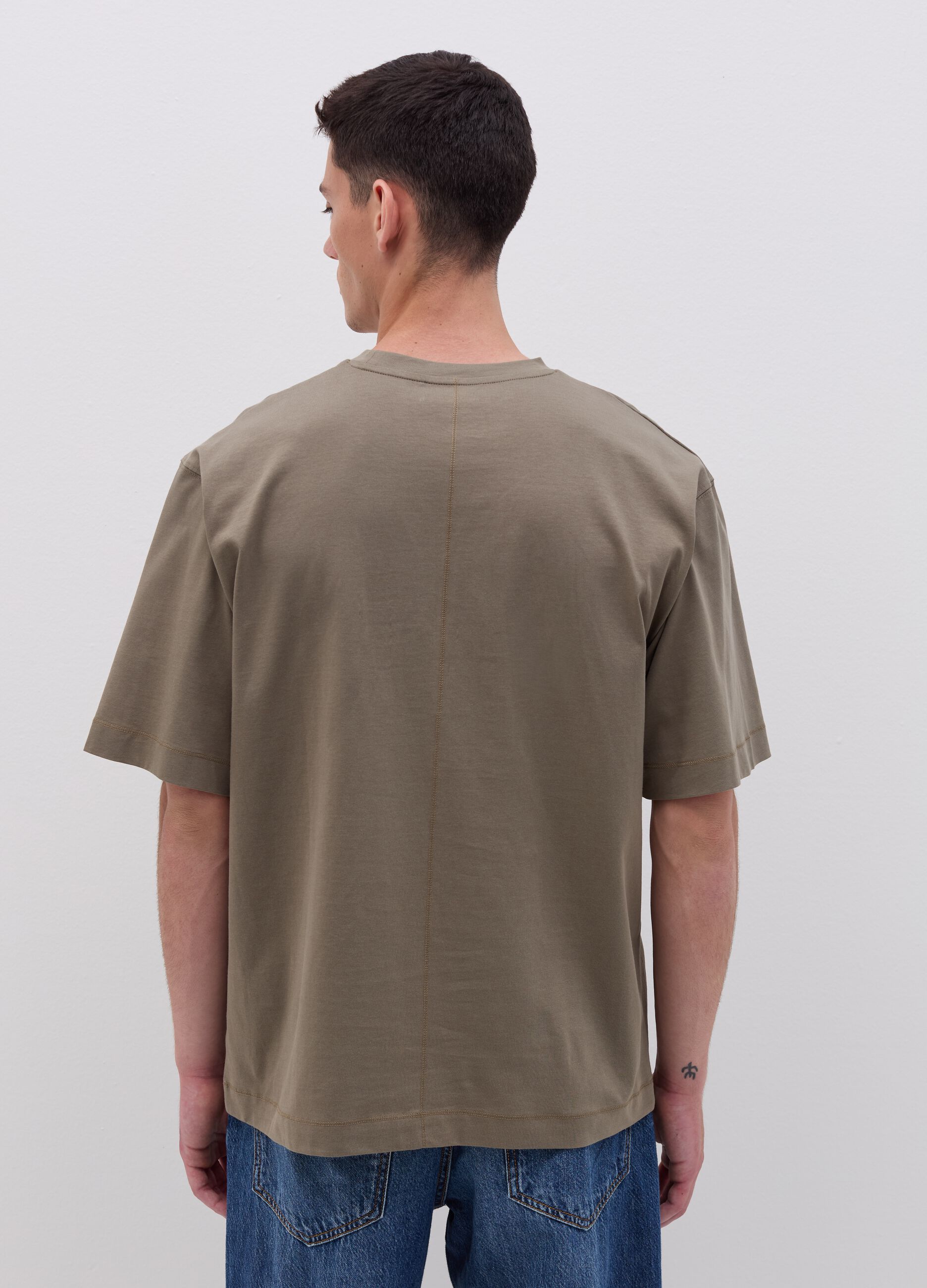 Cotton T-shirt with round neck