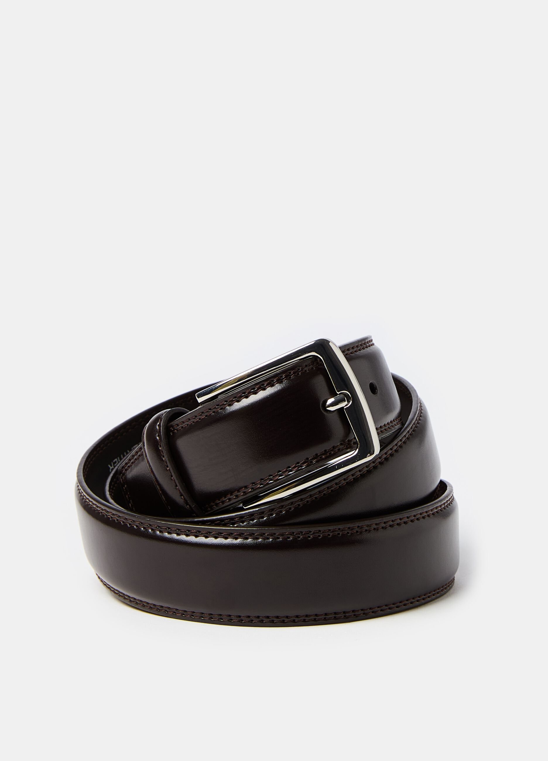 Leather belt with square buckle