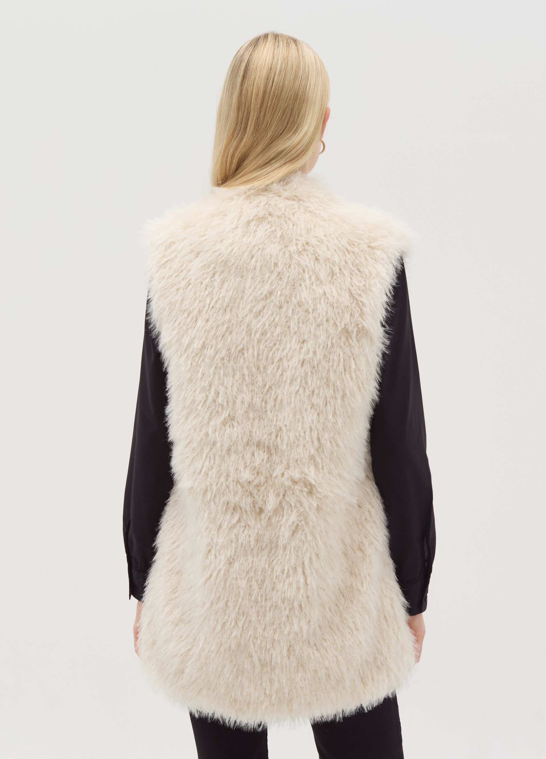 Open gilet in furry yarn