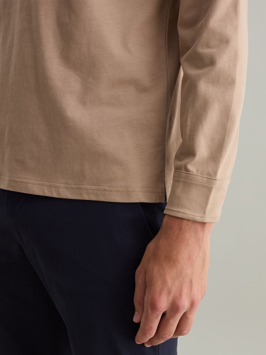 Contemporary long-sleeved polo shirt in organic cotton_2