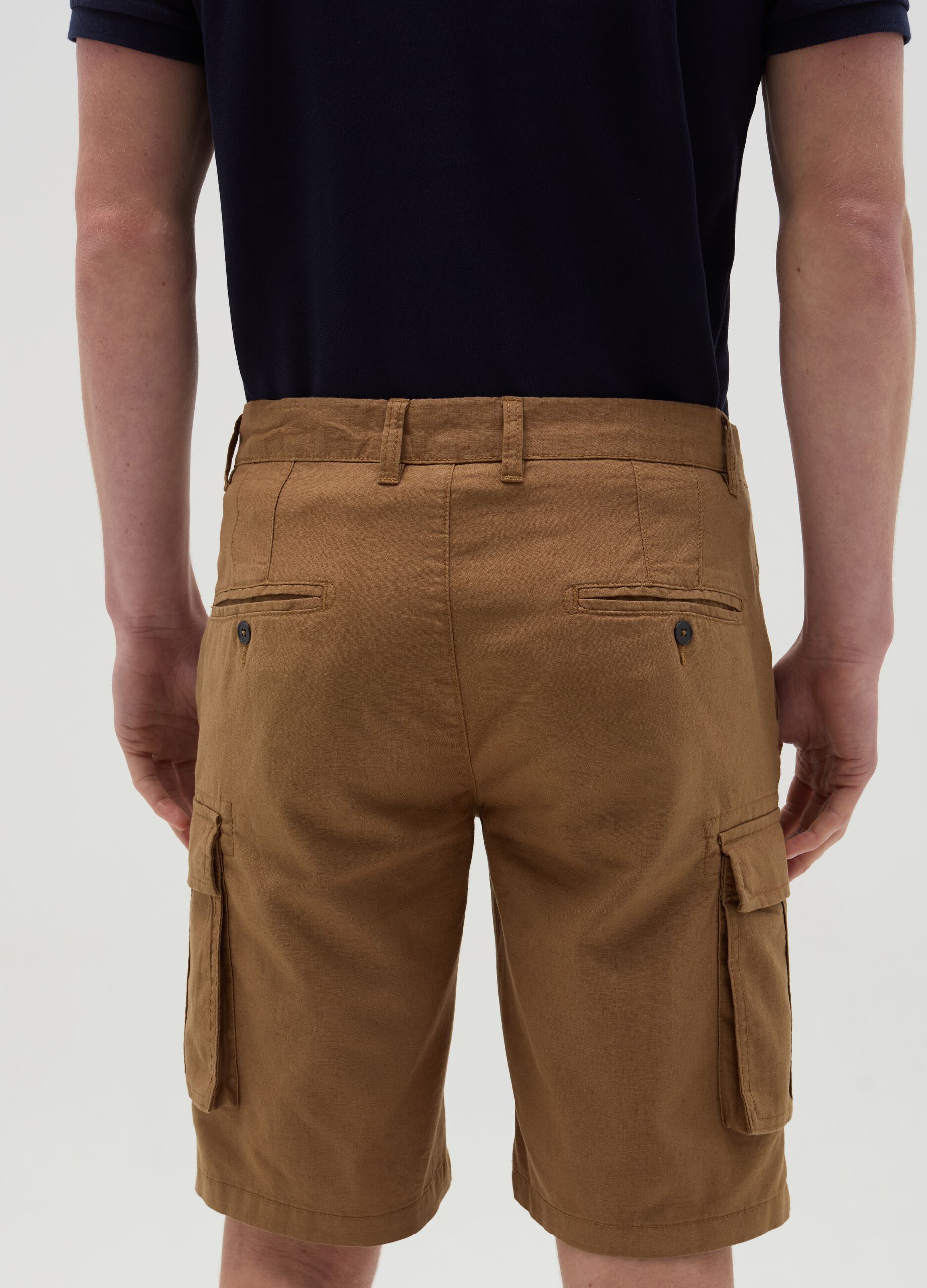 Stretch cotton cargo Bermuda shorts