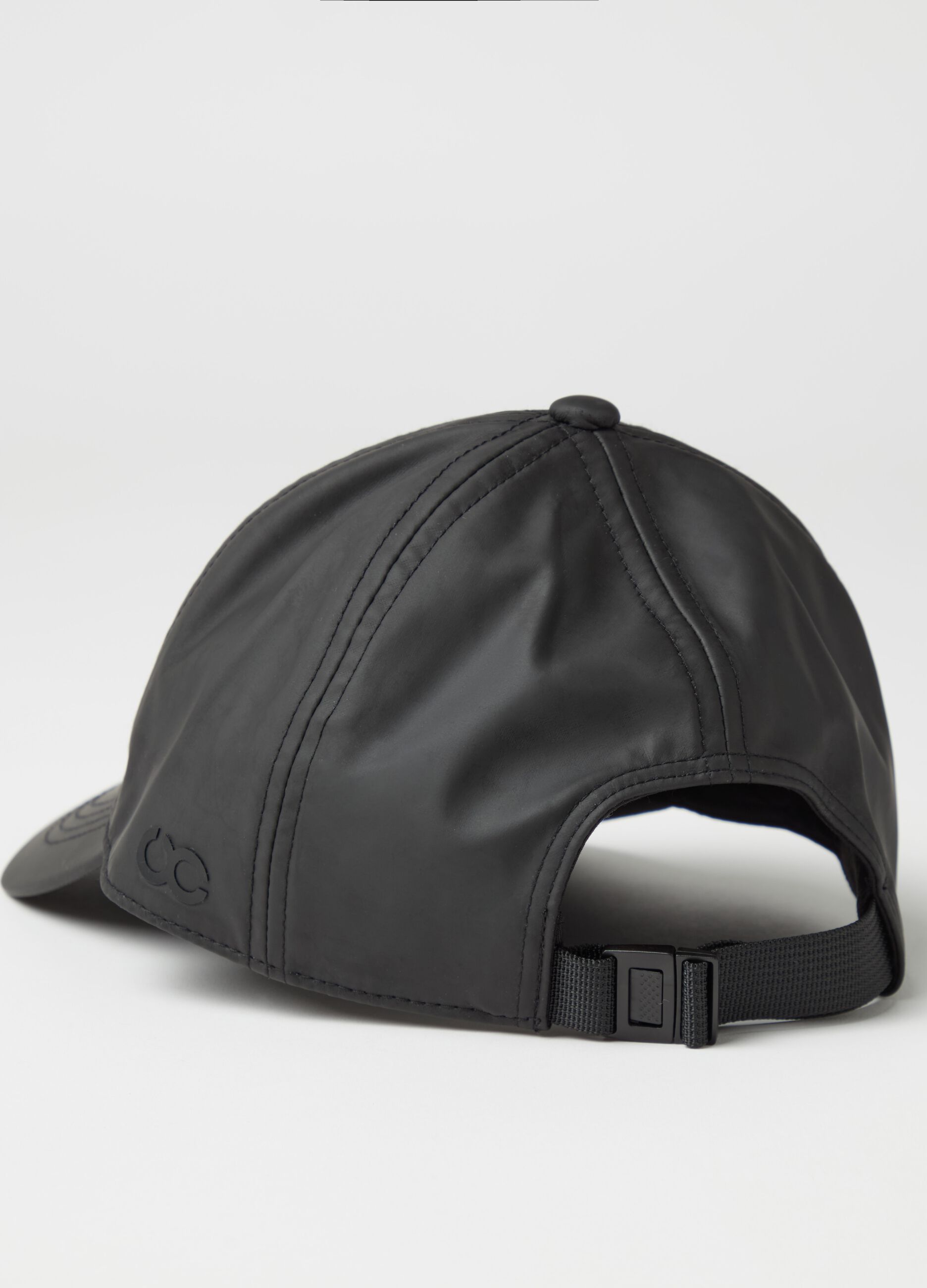 Waterproof baseball cap