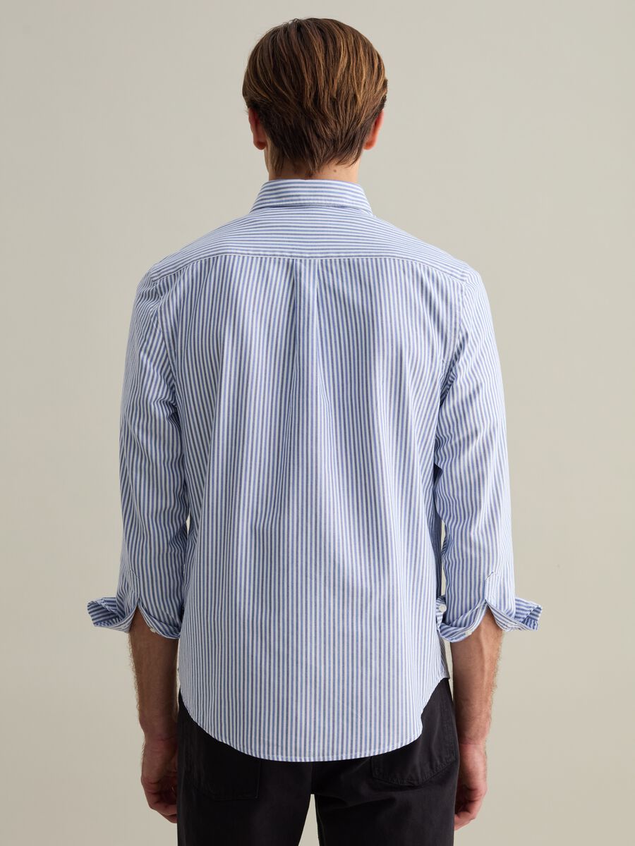 Regular-fit shirt in striped Oxford cotton_4