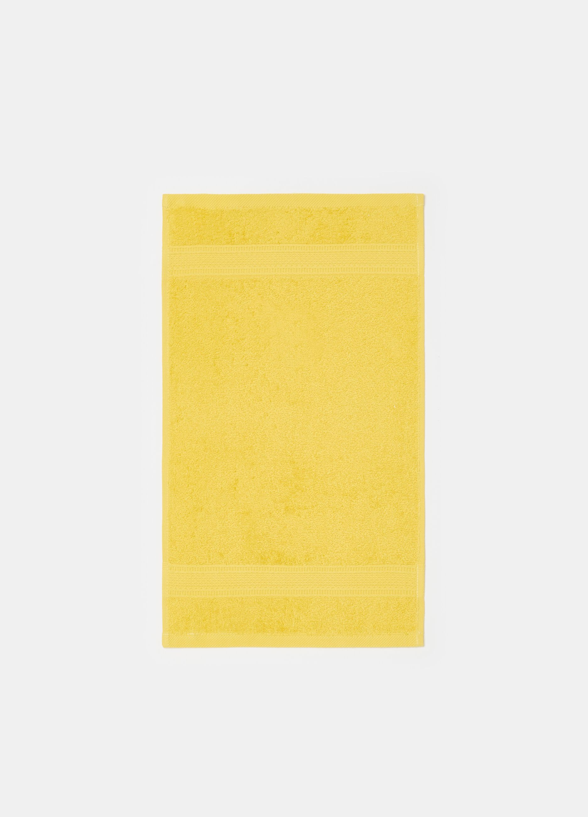 Solid colour guest towel