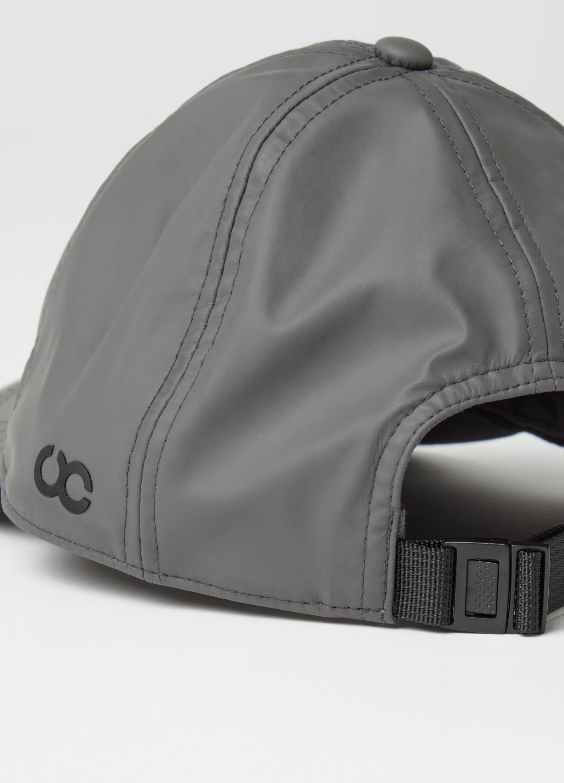 Waterproof baseball cap